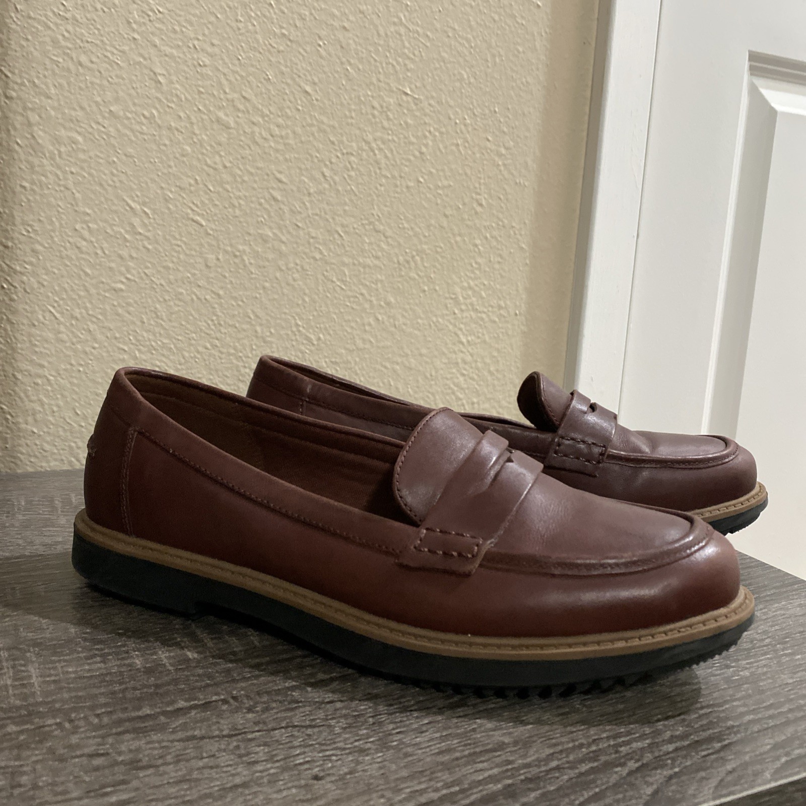 Clarks Collection Leather Penny Loafer Womens 8.5 Burgundy Slip-On Shoes Comfort Clarks Collection Leather Penny Loafer Womens 8.5 Burgundy Slip-On Shoes Comfort