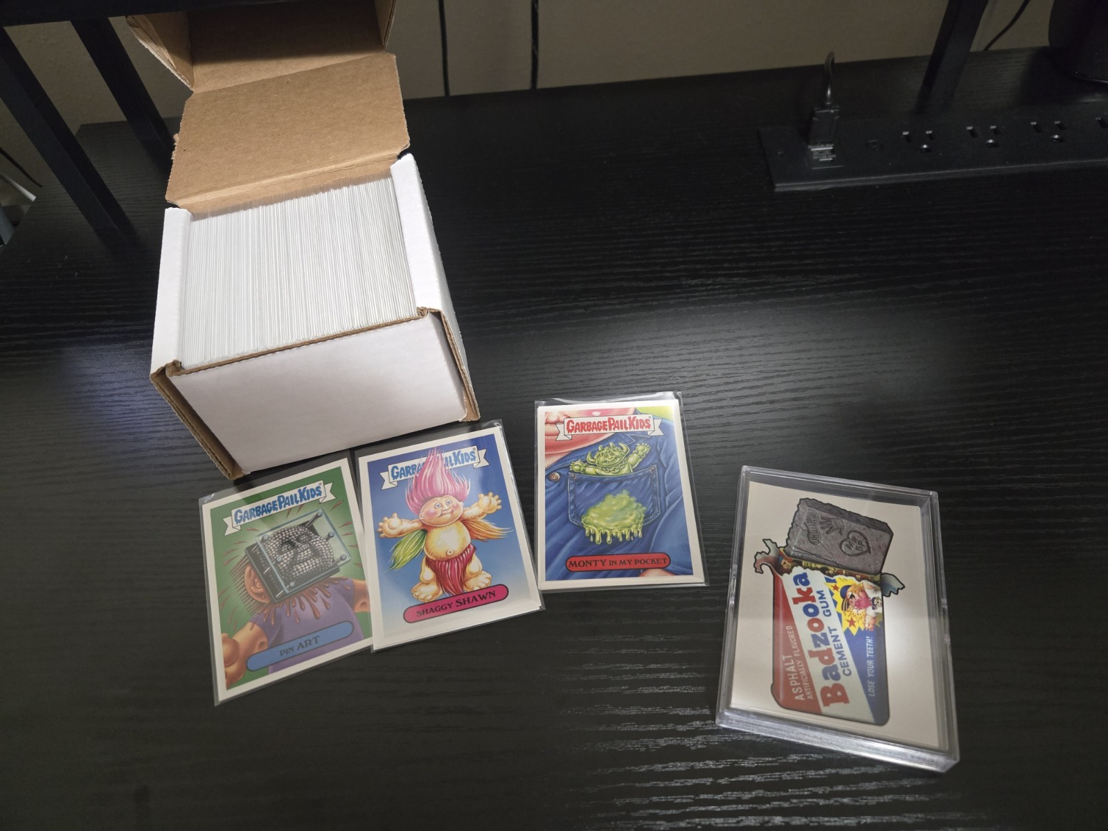 GARBAGE PAIL KIDS WE HATE THE 90s COMPLETE 220 CARD SET & WACKY SET 2019 GPK GARBAGE PAIL KIDS WE HATE THE 90s COMPLETE 220 CARD SET & WACKY SET 2019 GPK