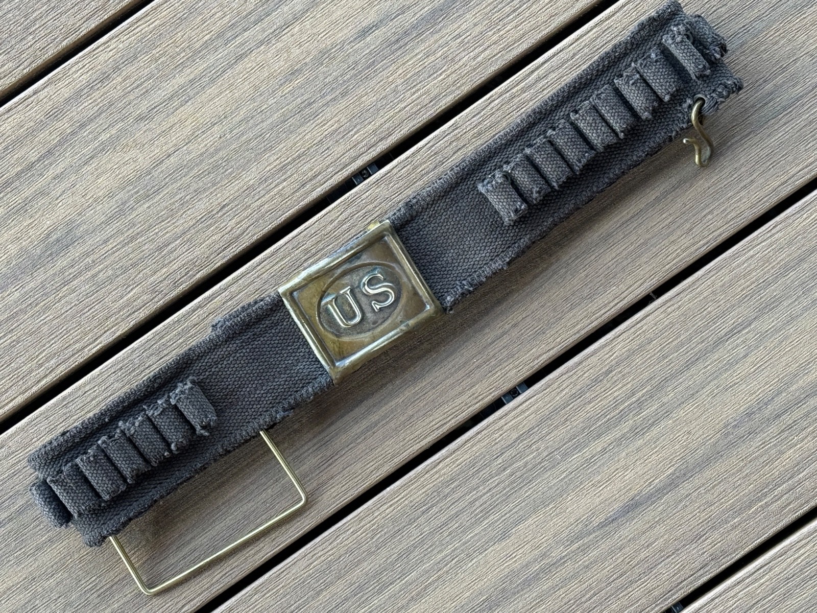 1892 MILLS .38 CAL REVOLVER CAVALRY CARTRIDGE BELT AND SCARCE BELT PLATE