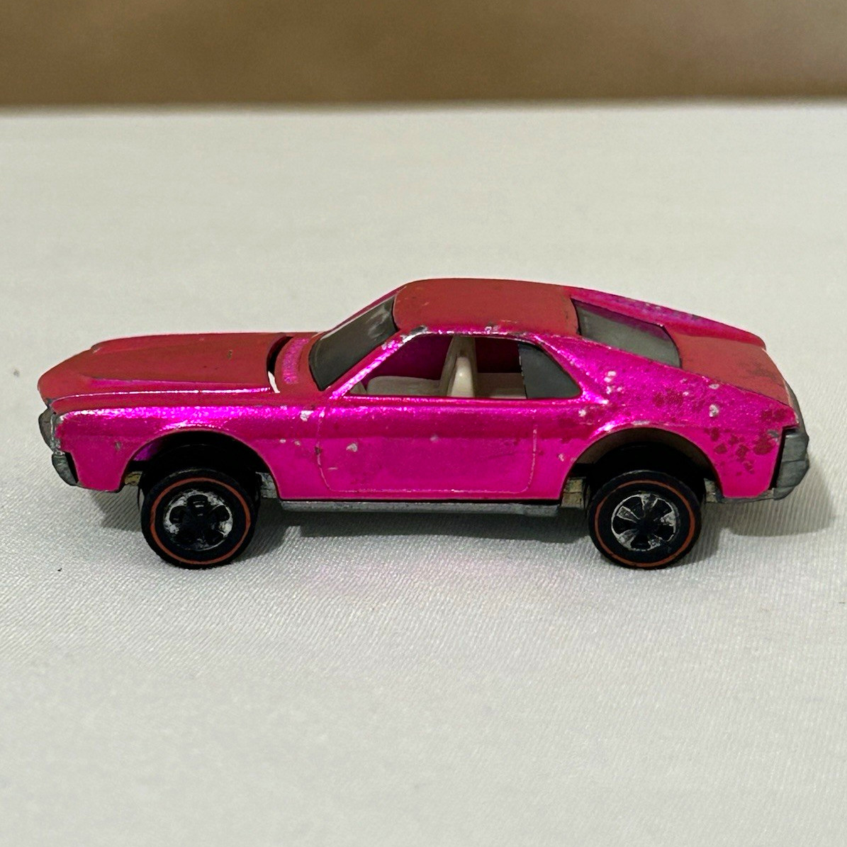 1969 Hot Wheels Redline Custom AMX Hot Pink Magenta White Interior USA Vintage 1969 Hot Wheels Redline Custom AMX Hot Pink Magenta White Interior USA Vintage
