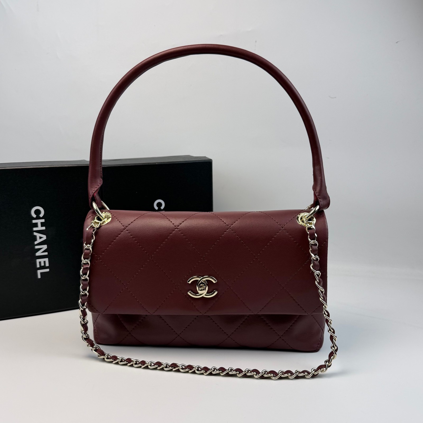 Deep Wine Diamond Quilted Lambskin Flap Bag Gold Chain Handbag with Top Handle