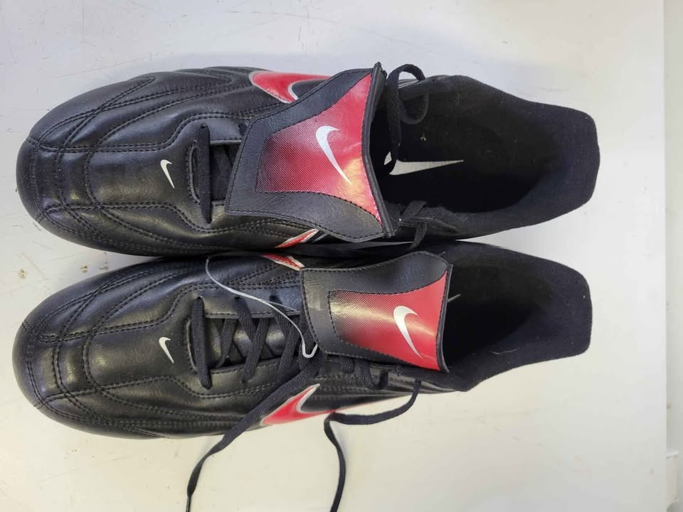Nike Total 90 Shoot III FG Soccer Cleats Black Red Men\'s US 13 New Nike Total 90 Shoot III FG Soccer Cleats Black Red Men\'s US 13 New