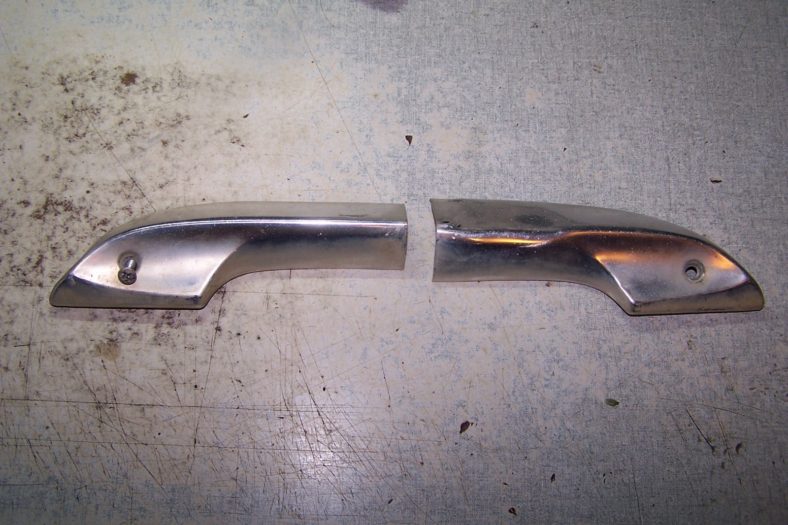 1967-72 Ford F100, F250 Truck Hood Nose Chrome Trim Piece L/R Pair OEM 1967-72 Ford F100, F250 Truck Hood Nose Chrome Trim Piece L/R Pair OEM