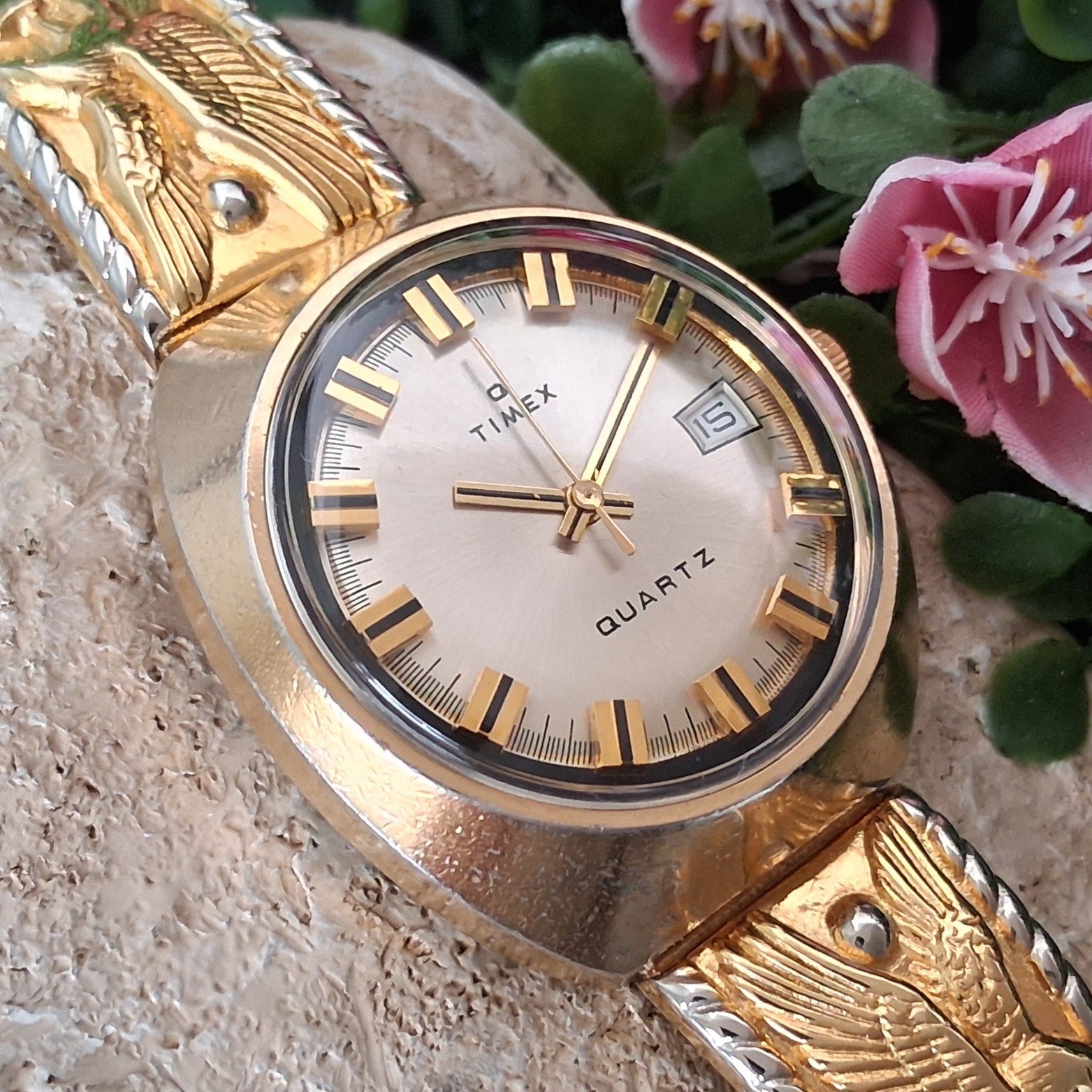 Serviced 1972 Timex Time Machine Q Quartz Electric Men's Vintage Watch Champagne