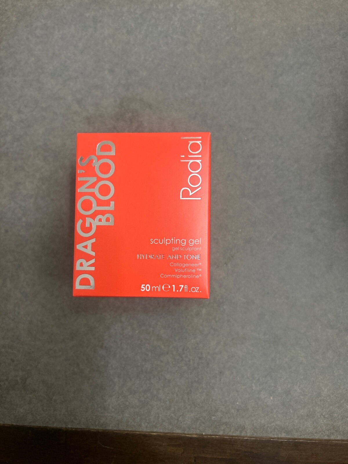RODIAL Dragon\'s Blood Sculpting Rejuvenating Gel Full Size 1.7oz New in Box RODIAL Dragon\'s Blood Sculpting Rejuvenating Gel Full Size 1.7oz New in Box