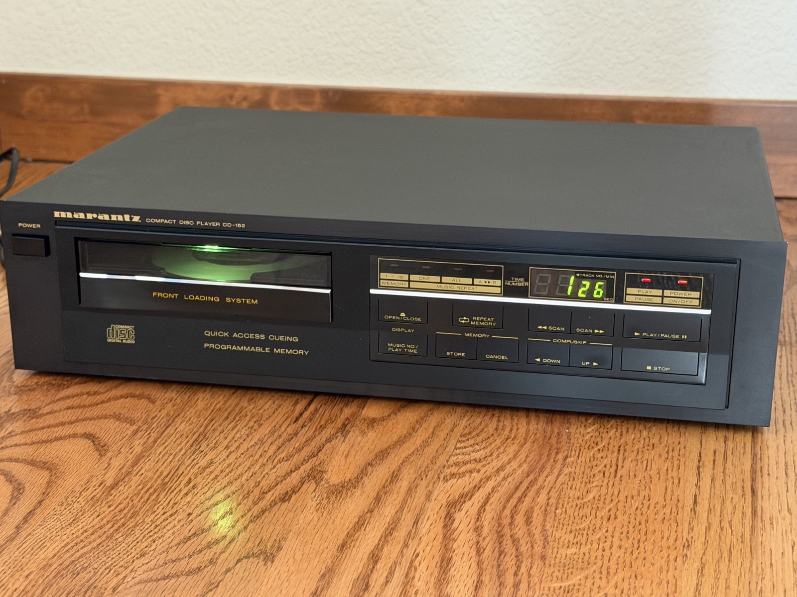 Marantz CD-152 Vintage Compact Disc CD Player TESTED WORKING CLEAN Japan