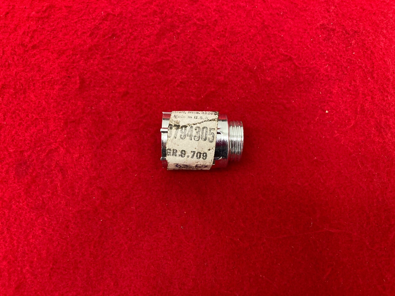 NOS GM Corvette Truck Casco Cigarette Lighter Retainer 3794305 63 64 65 66 67 72 NOS GM Corvette Truck Casco Cigarette Lighter Retainer 3794305 63 64 65 66 67 72