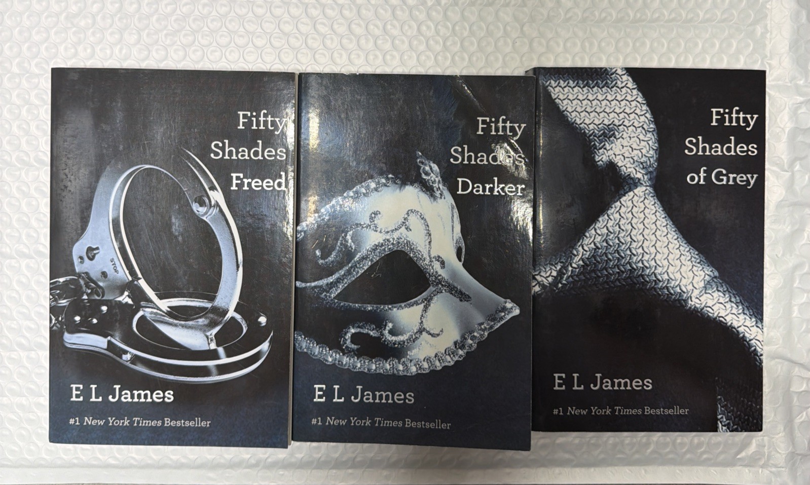 Fifty Shades Trilogy Books 1 2 & 3 Set  50 Shades of Grey Darker & Freed No Box