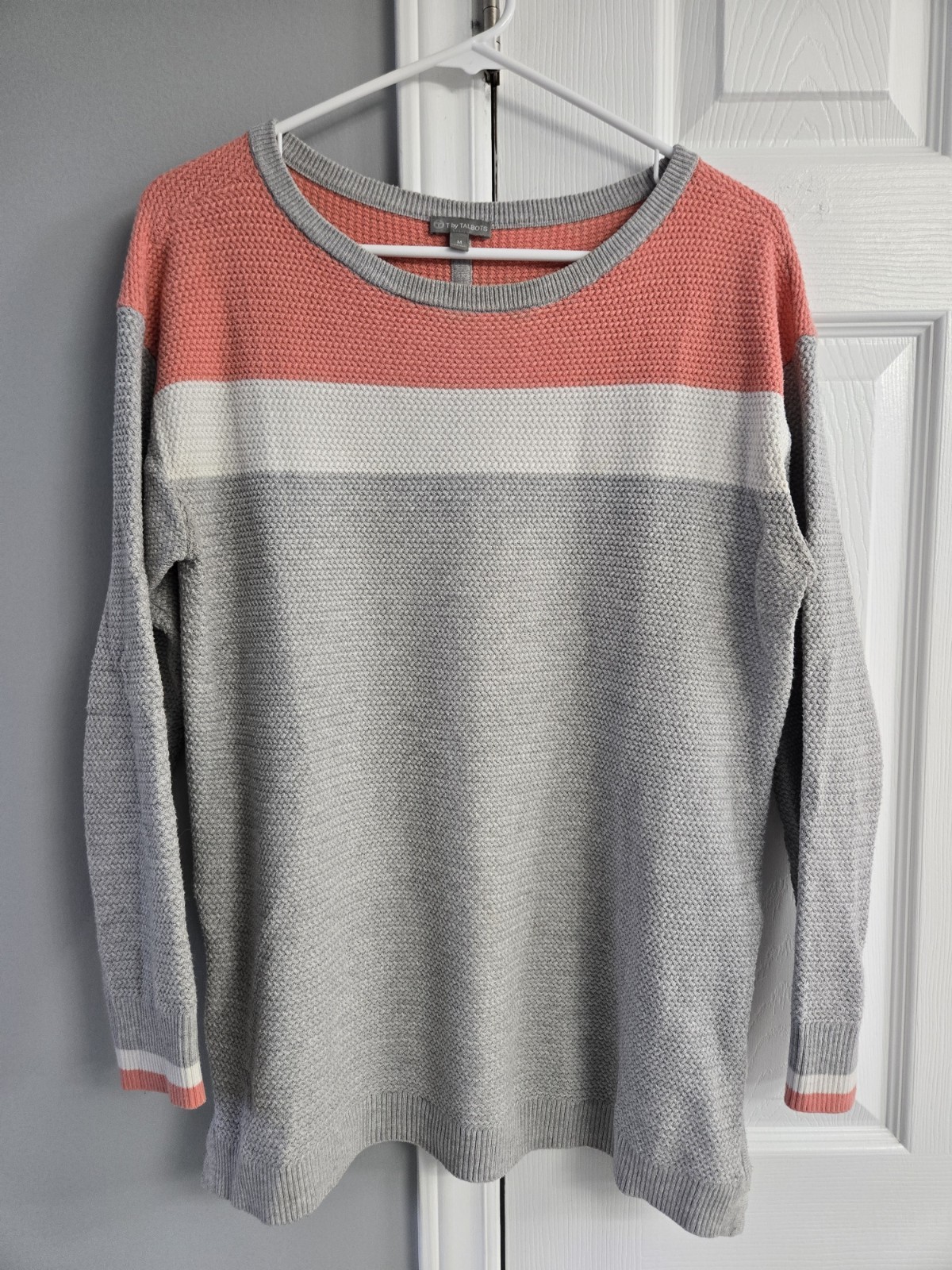 T by Talbots Women\'s Medium Coral Gray Side Zipper Detailed Sweater Long Sleeve T by Talbots Women\'s Medium Coral Gray Side Zipper Detailed Sweater Long Sleeve