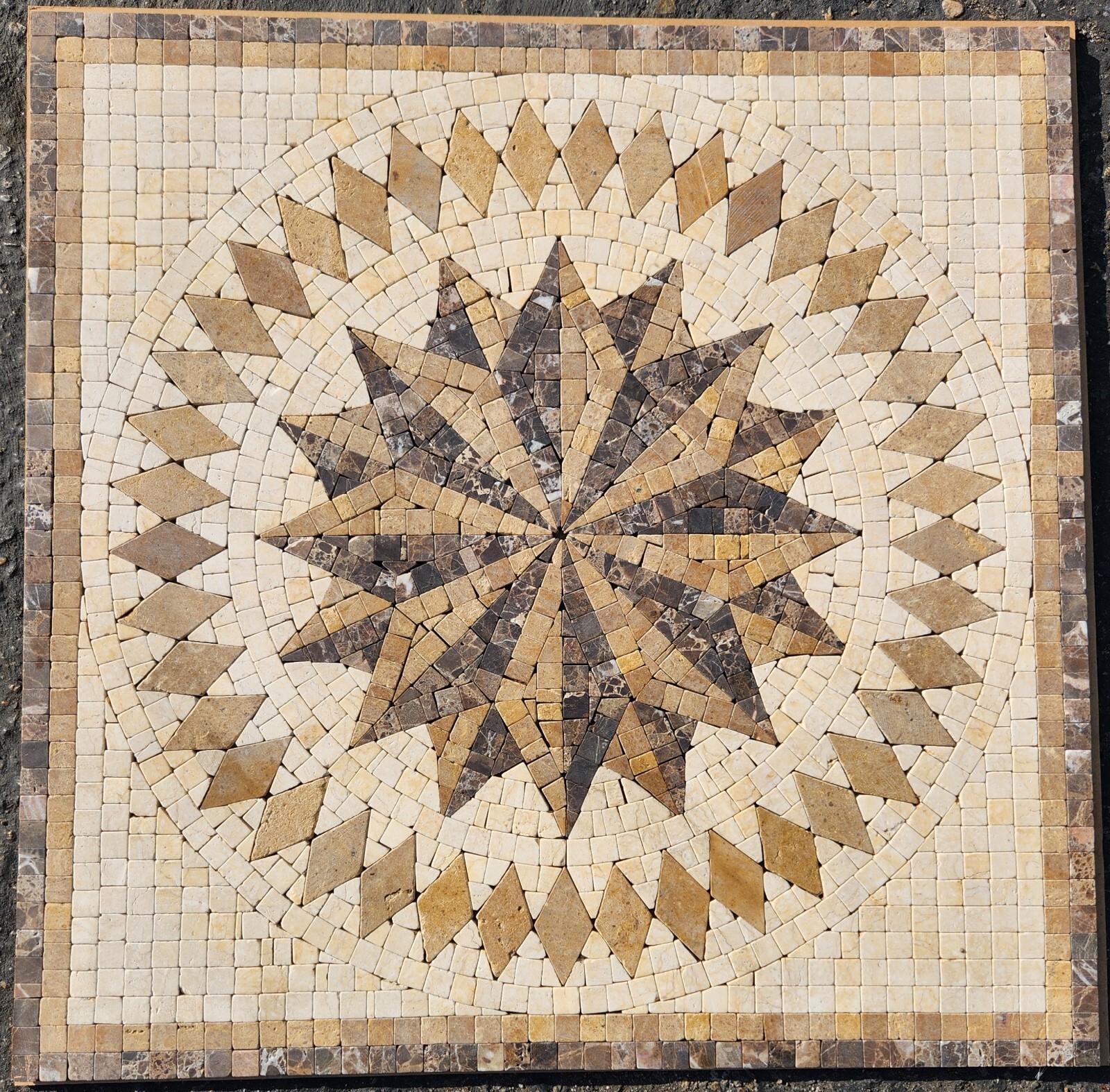 Travertine Mosaic Medallion 24x24 Inch Mesh Mounted For Floor Or Wall 