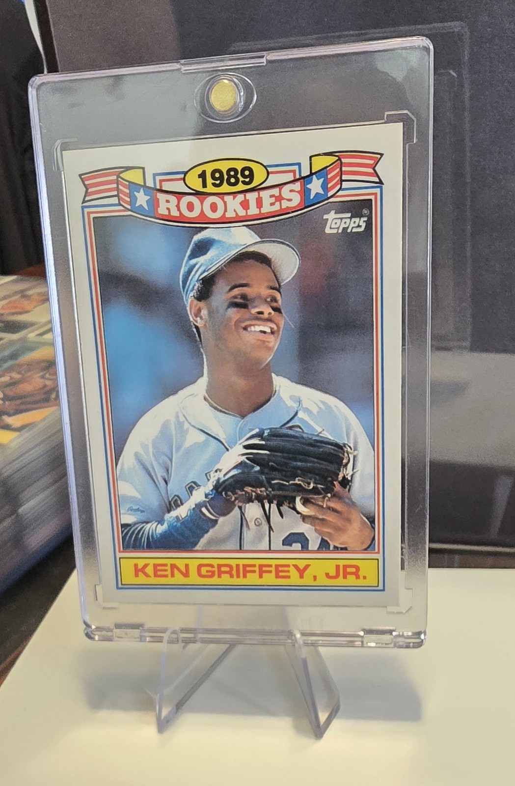 1990 Topps 1989 Rookies Commemorative Set Ken Griffey, Jr. #11 Virtual Grade. 