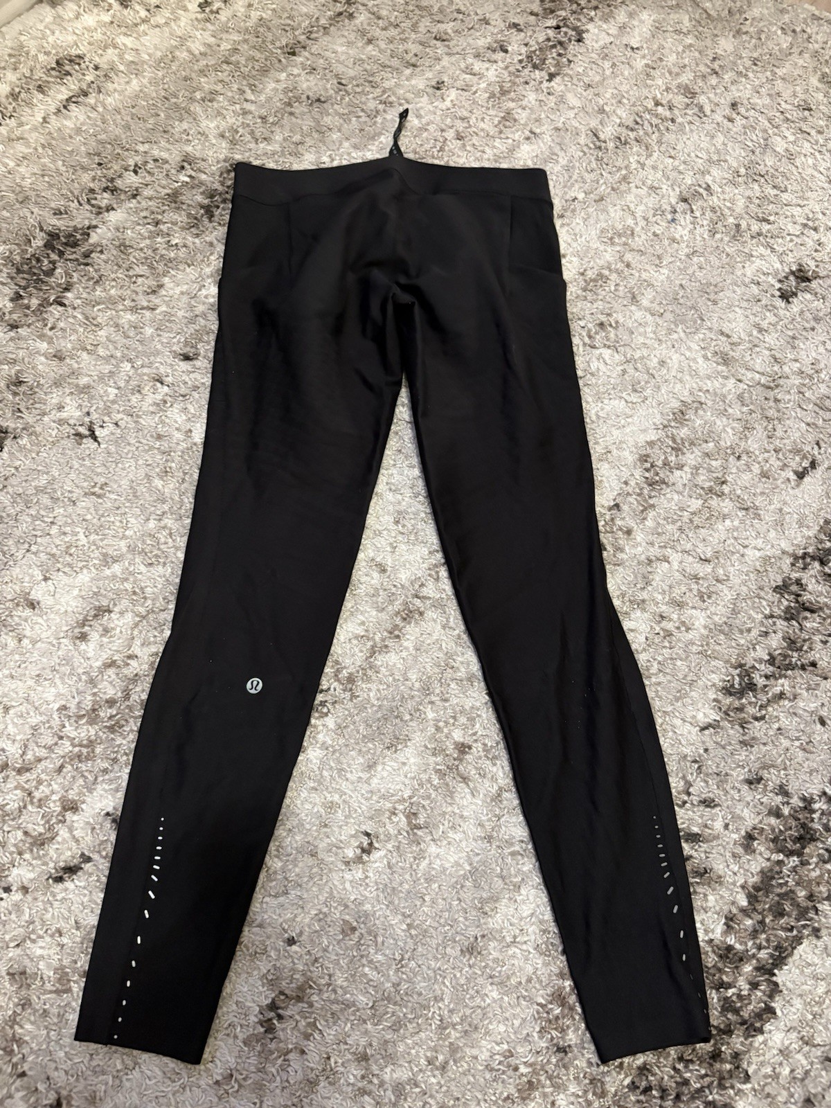 EUC LULULEMON Men Medium SenseKnit Running Tight Legging Pants Black Reflective EUC LULULEMON Men Medium SenseKnit Running Tight Legging Pants Black Reflective