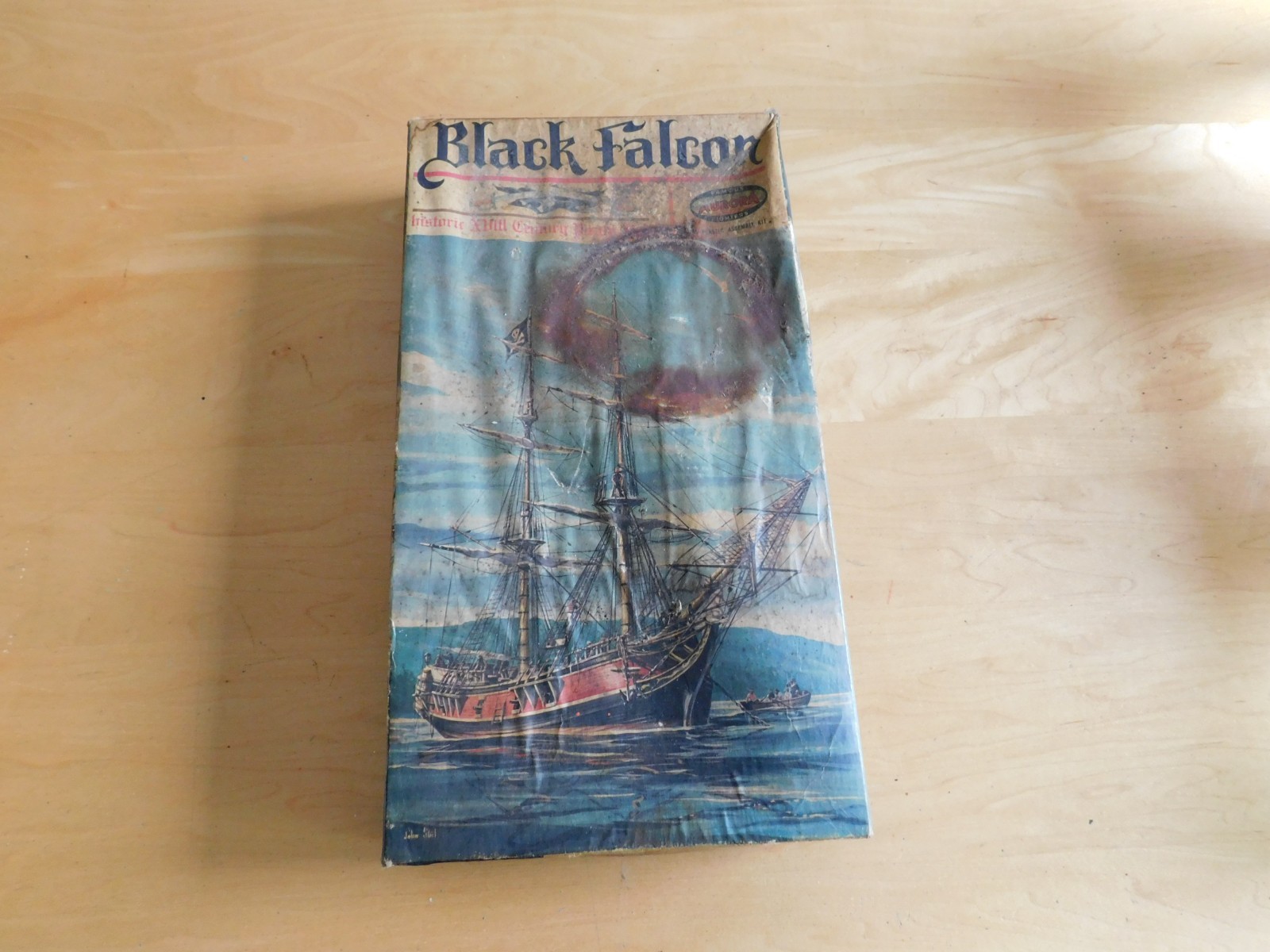 Black Falcon pirate ship model kit by AURORA Vintage 1962 Complete