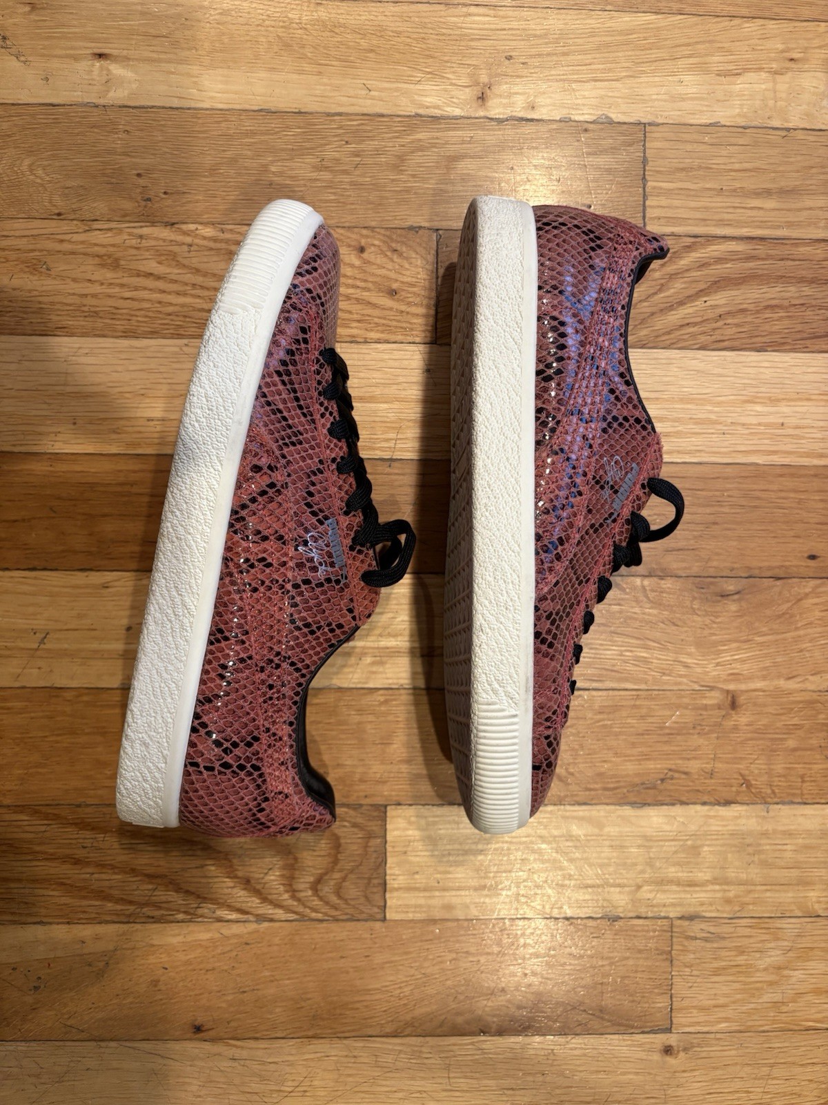 Puma Clyde Snakeskin Red Size 8M USED