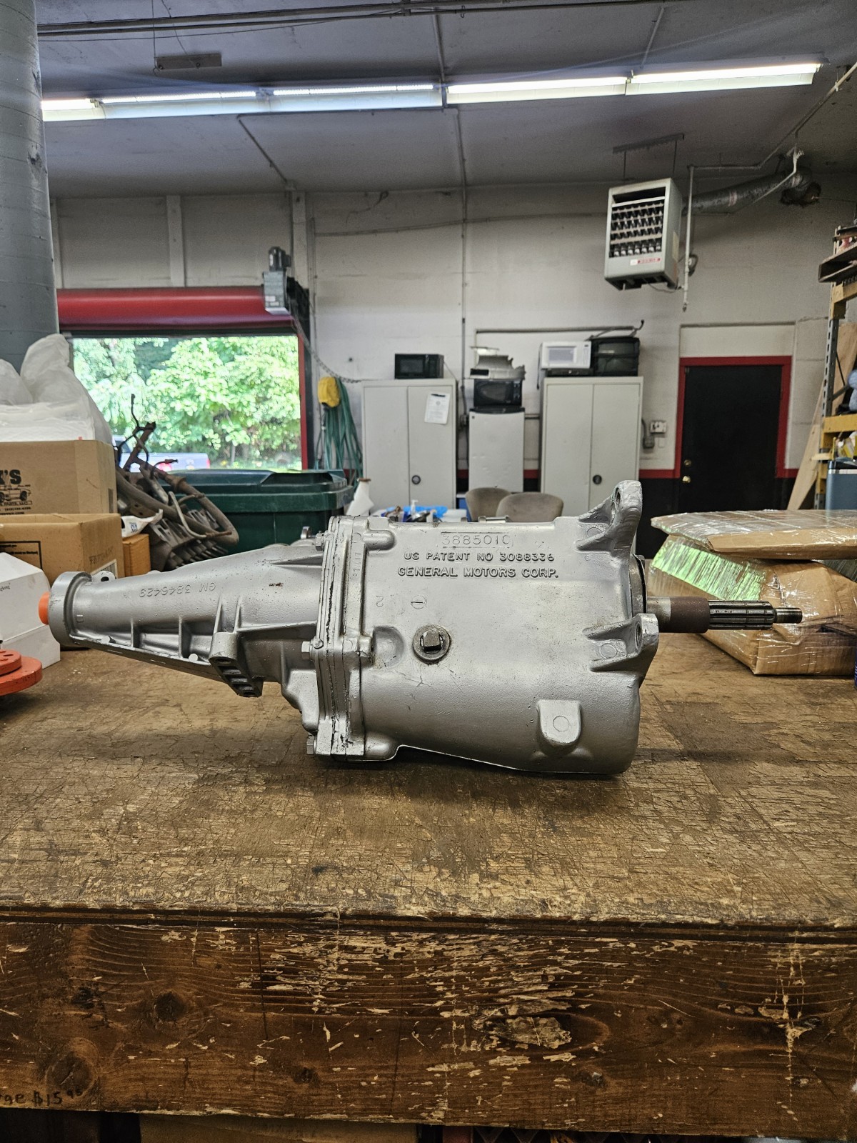 Muncie M20 4-Speed Transmission 3885010. (REPAIRED & REBUILT) \