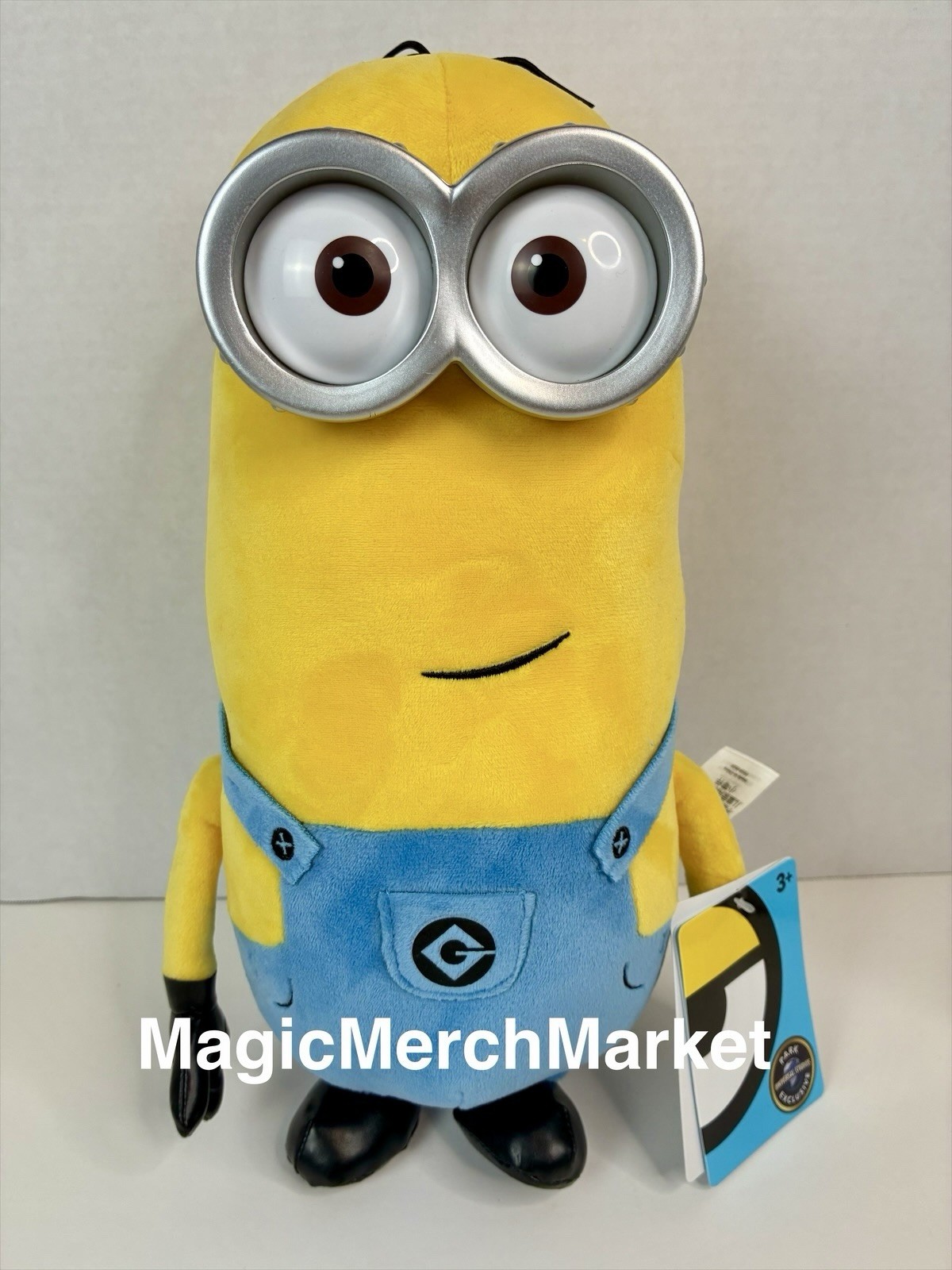 Universal Studios Despicable Me Minions Kevin Plush Universal Studios Despicable Me Minions Kevin Plush
