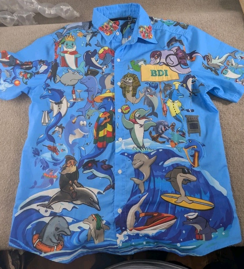 Clifton scuba diver diving Dolphin ocean shark blue shirt Hawaii  M-Xl Happy Sea