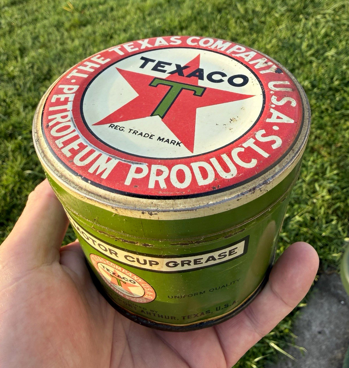 Texaco Vintage Motor Cup Grease 1 lb Metal Advertising Can Gas & Oil Texaco Vintage Motor Cup Grease 1 lb Metal Advertising Can Gas & Oil