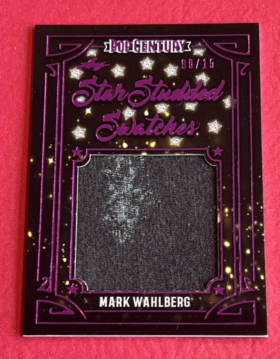 Mark Wahlberg 2022 Leaf Metal Pop Century Worn Wardrobe Relic #SSS-30 🔥 8/15 🔥 Mark Wahlberg 2022 Leaf Metal Pop Century Worn Wardrobe Relic #SSS-30 🔥 8/15 🔥