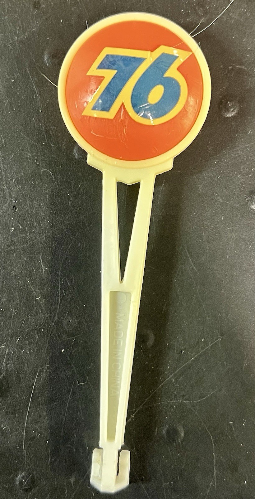Vintage HO 1:64 Union 76 Gas Station Sign Advertisement Clip on Slot Car Track