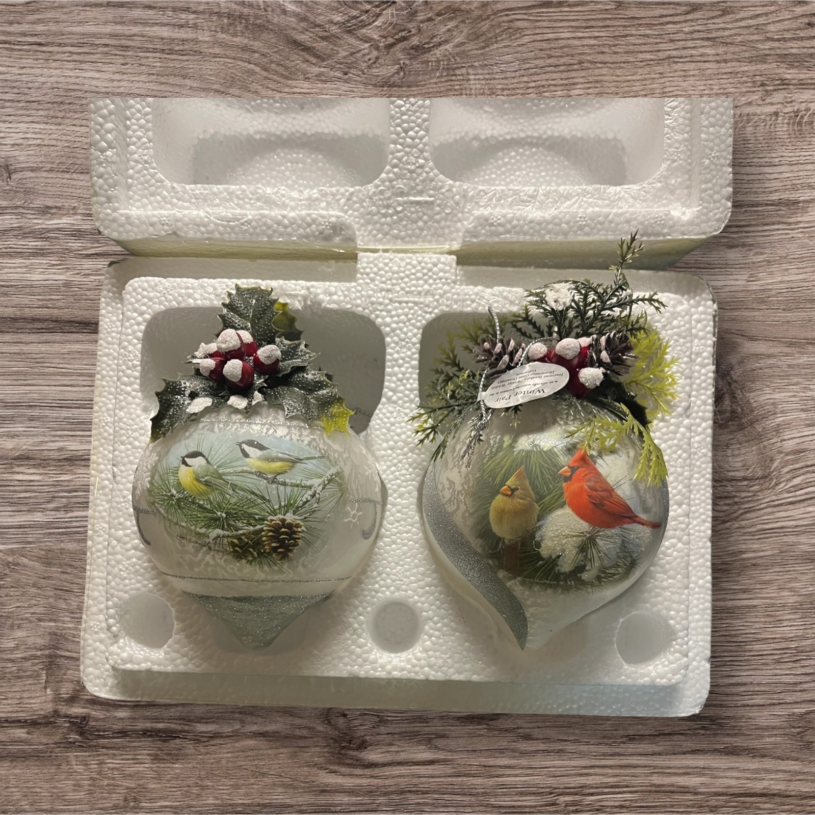Bradford Exchange illuminated glass ornaments New Set of 2. Bradford Exchange illuminated glass ornaments New Set of 2.