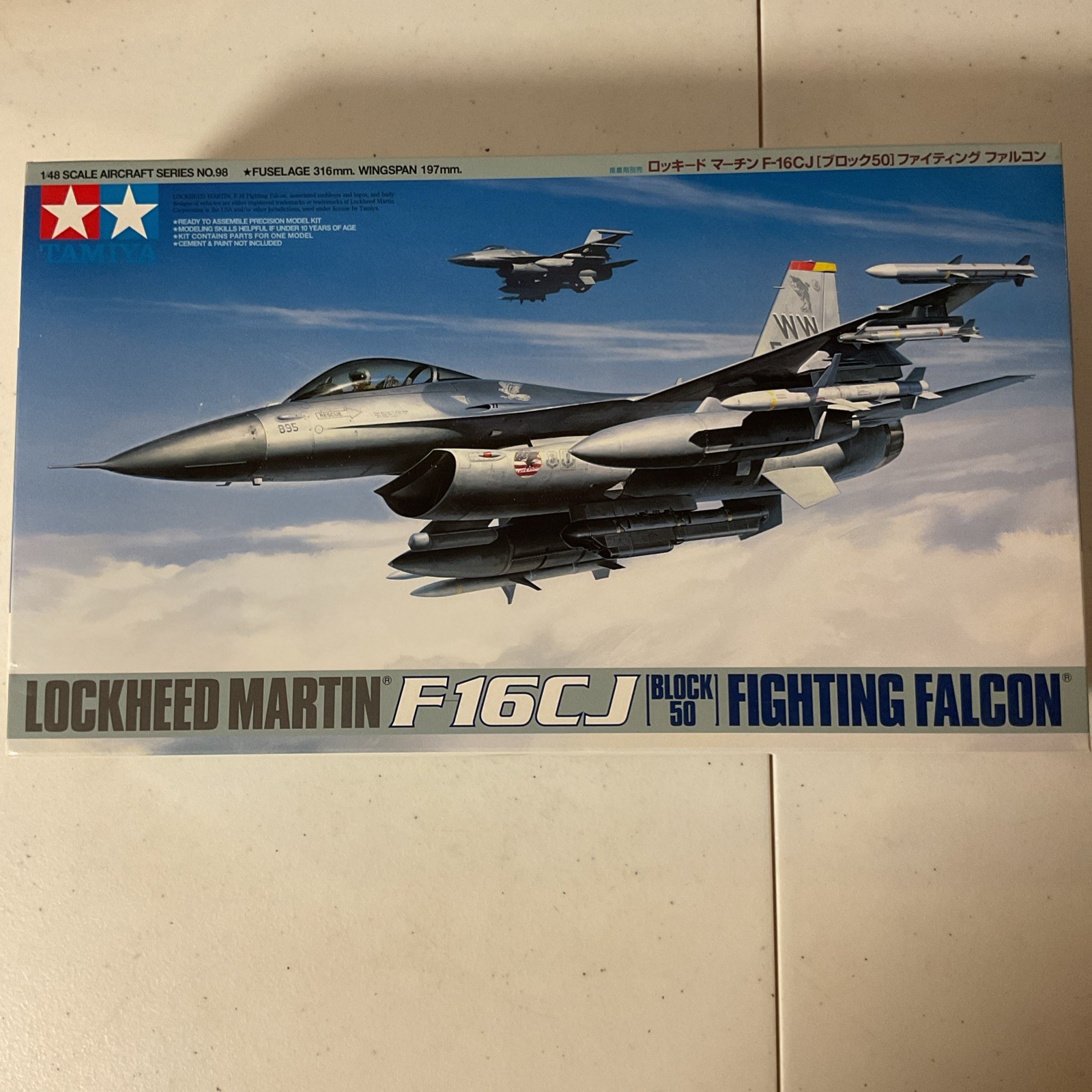 Tamiya 61098 Lockheed Martin F-16C Bloc 50 Fighting Falcon 1/48 - New Open Box Tamiya 61098 Lockheed Martin F-16C Bloc 50 Fighting Falcon 1/48 - New Open Box