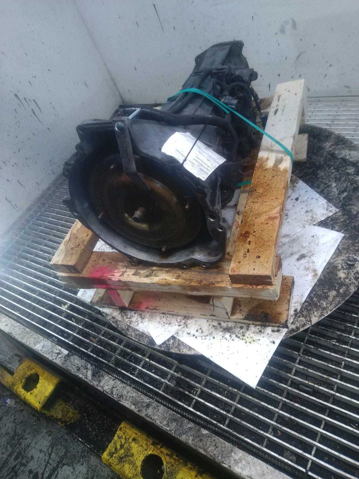 2002 Ford Explorer Automatic Transmission Assembly 4WD OEM 205K Miles Green
