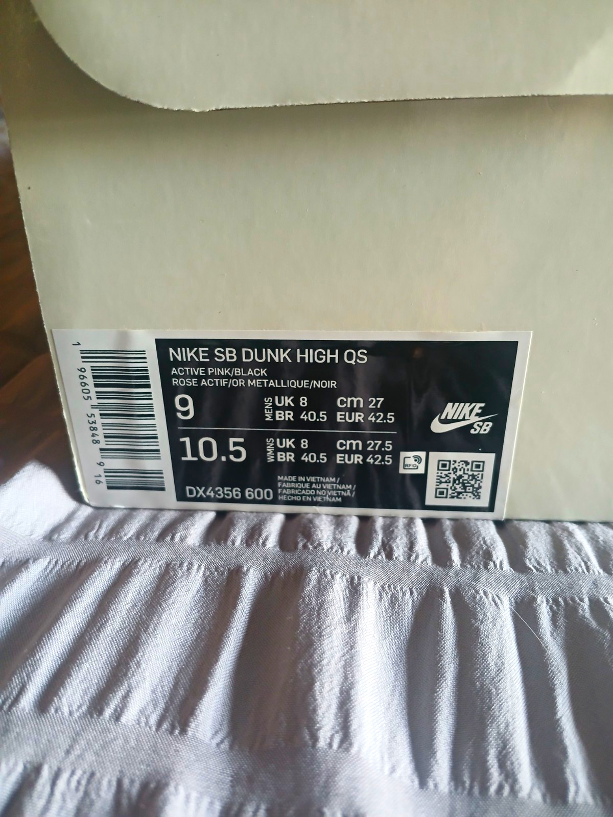 Nike SB Dunk High QS Pink/Black Skate Shoes Men\'s US 10.5 Medium (D) Nike SB Dunk High QS Pink/Black Skate Shoes Men\'s US 10.5 Medium (D)