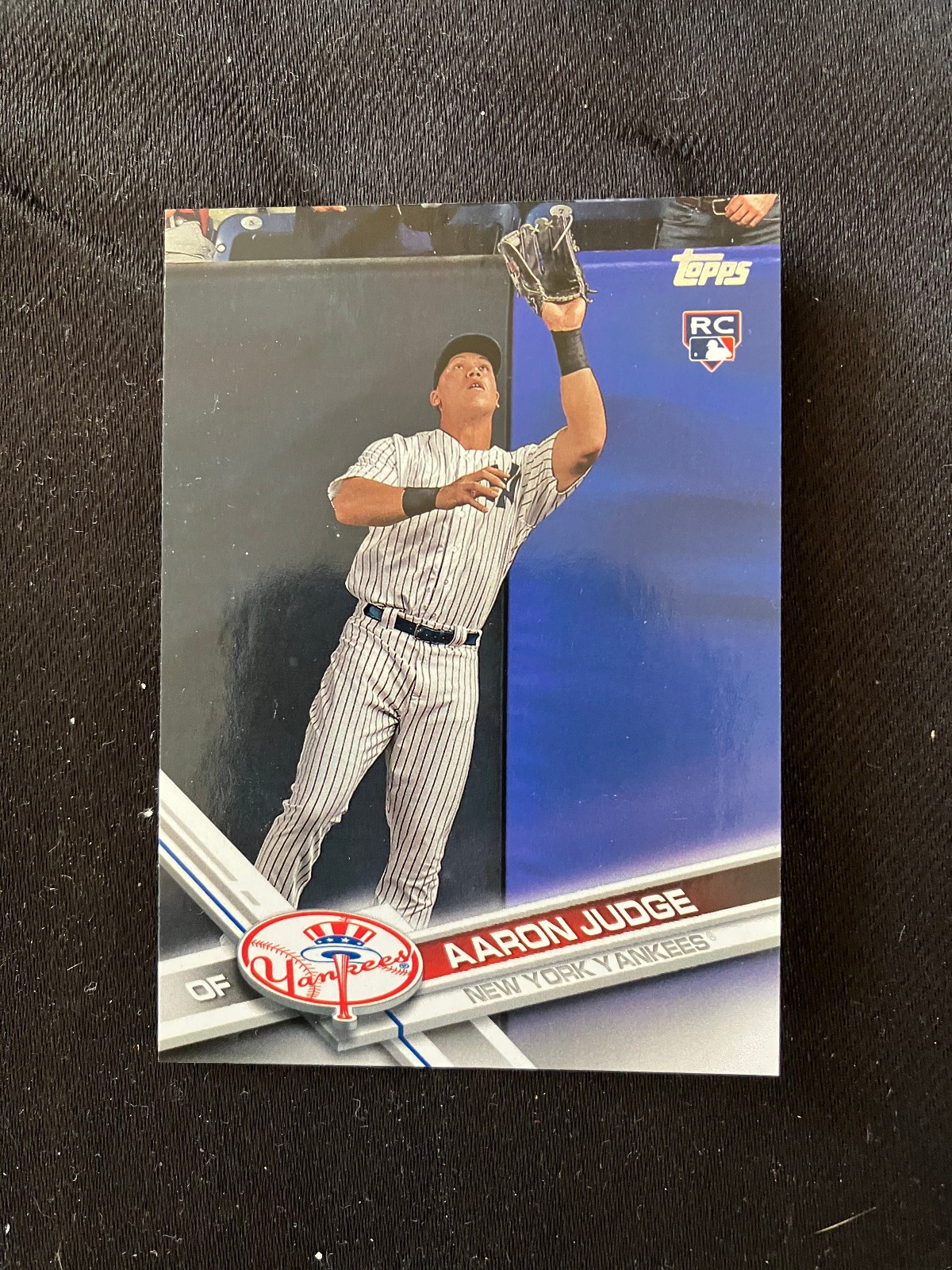 2017 Topps - Aaron Judge #287 Fielding (RC) NM