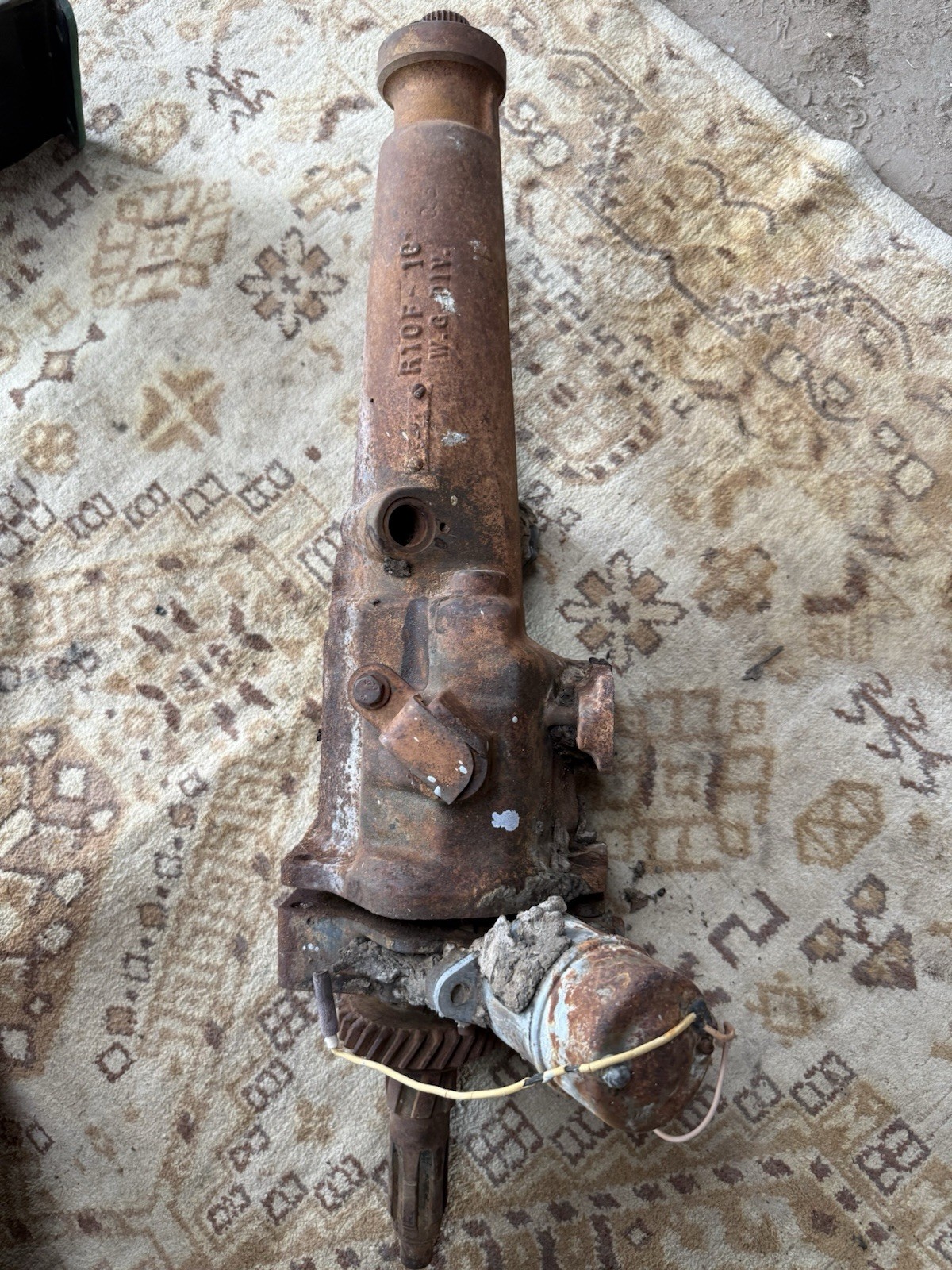 Vintage Borg Warner R10F-1C Overdrive Tail Housing Transmission Unit OEM Vintage Borg Warner R10F-1C Overdrive Tail Housing Transmission Unit OEM