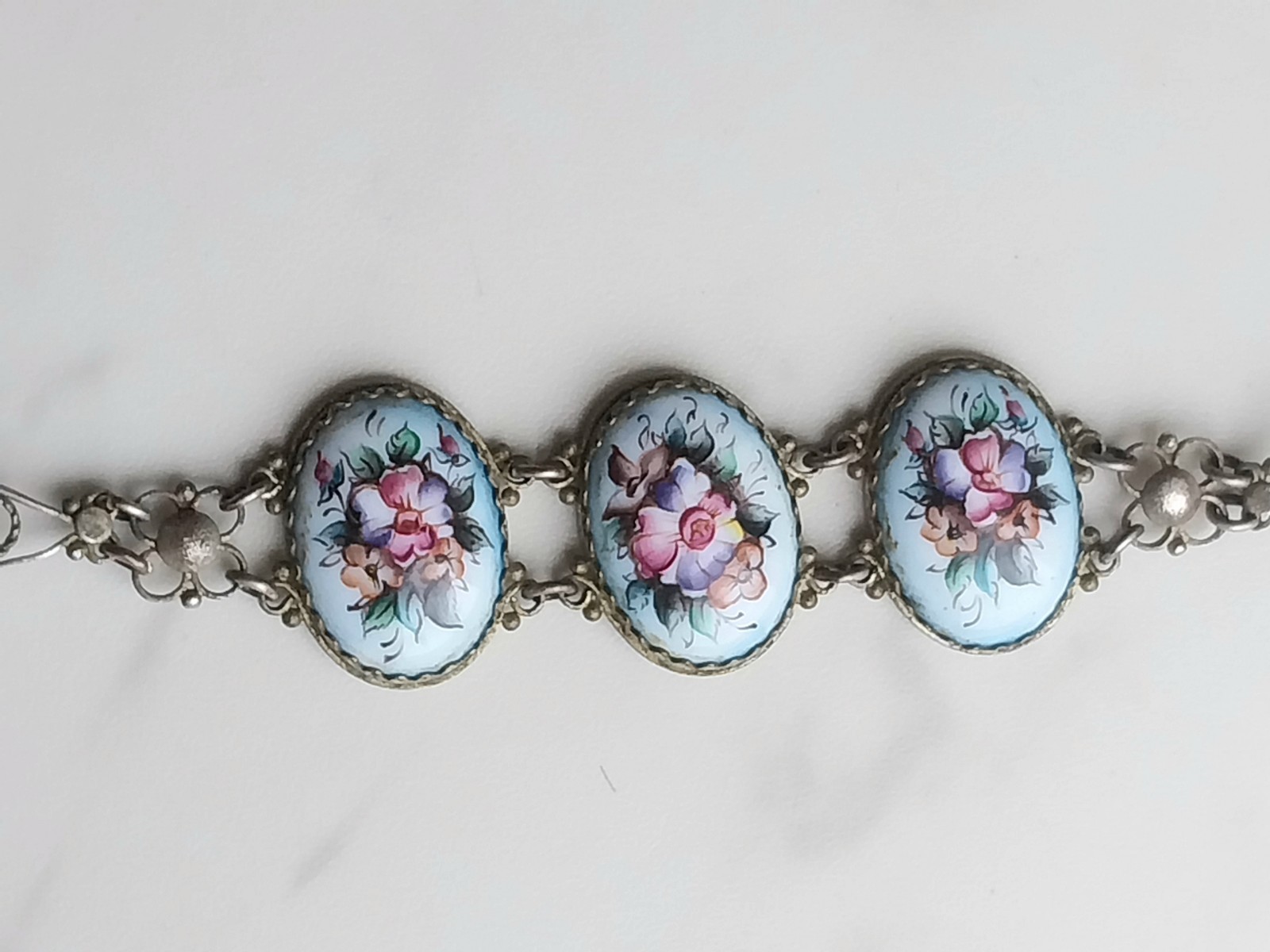 Vtg 1990s Genuine Russian Rostov Finift Hand Painted Enamel Filigree Bracelet