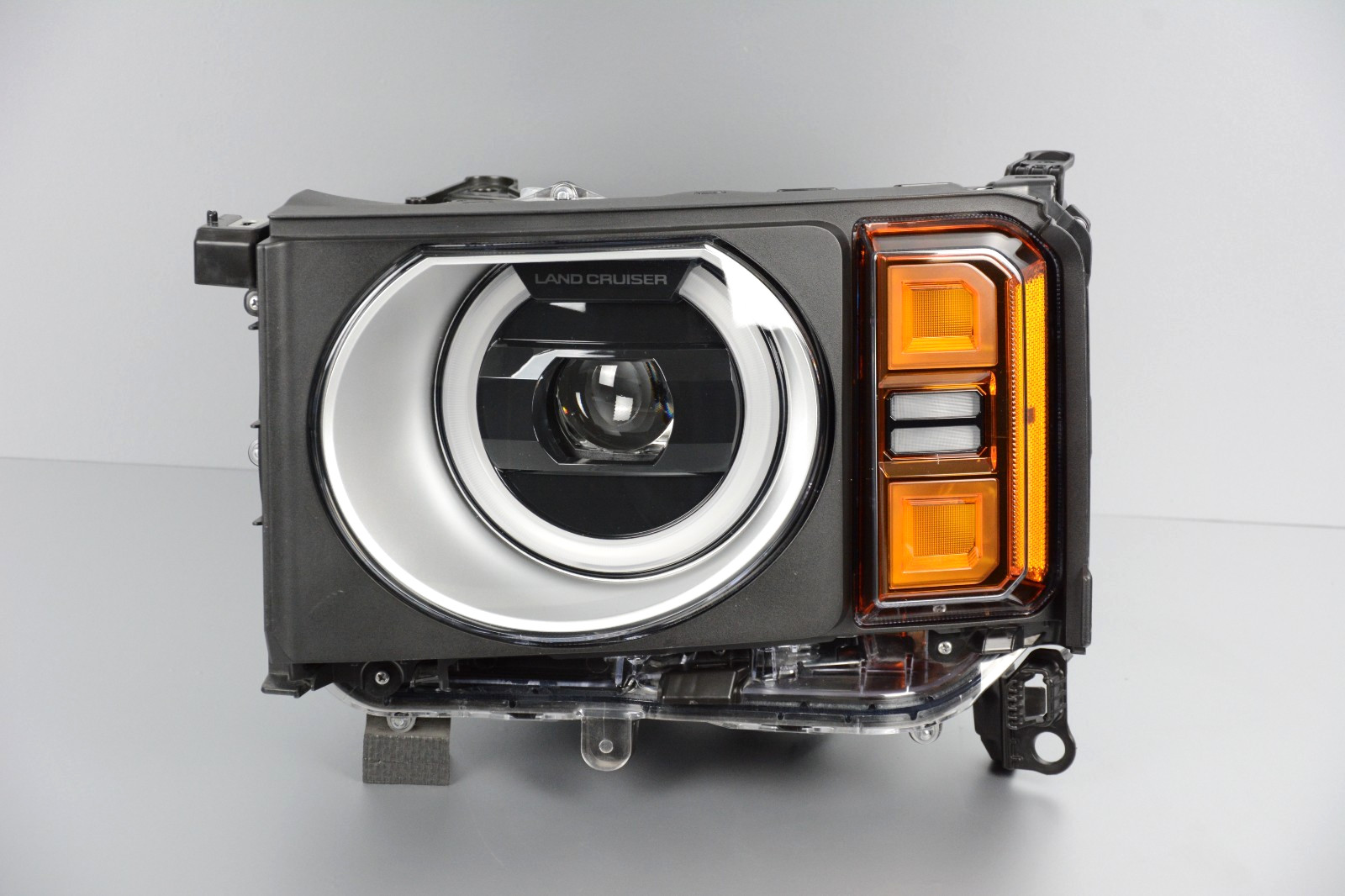 Nice 2024-2026 Toyota Land Cruiser Left Driver LED Headlight OEM 81185-60N90