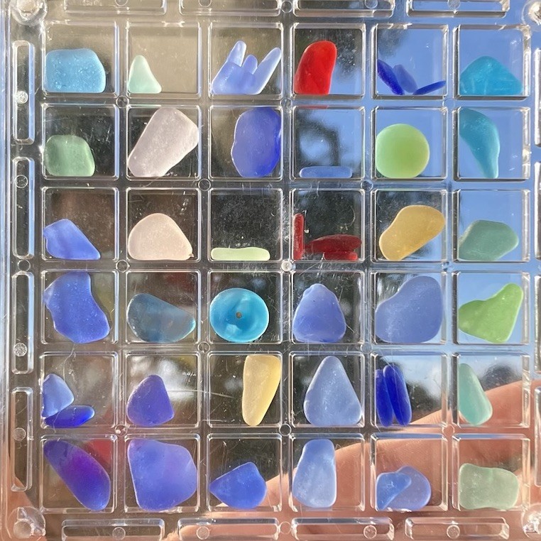Rare Sea Glass 46 PiecesCollection Genuine Puerto Rico Jewelry Quality Small Box Rare Sea Glass 46 PiecesCollection Genuine Puerto Rico Jewelry Quality Small Box