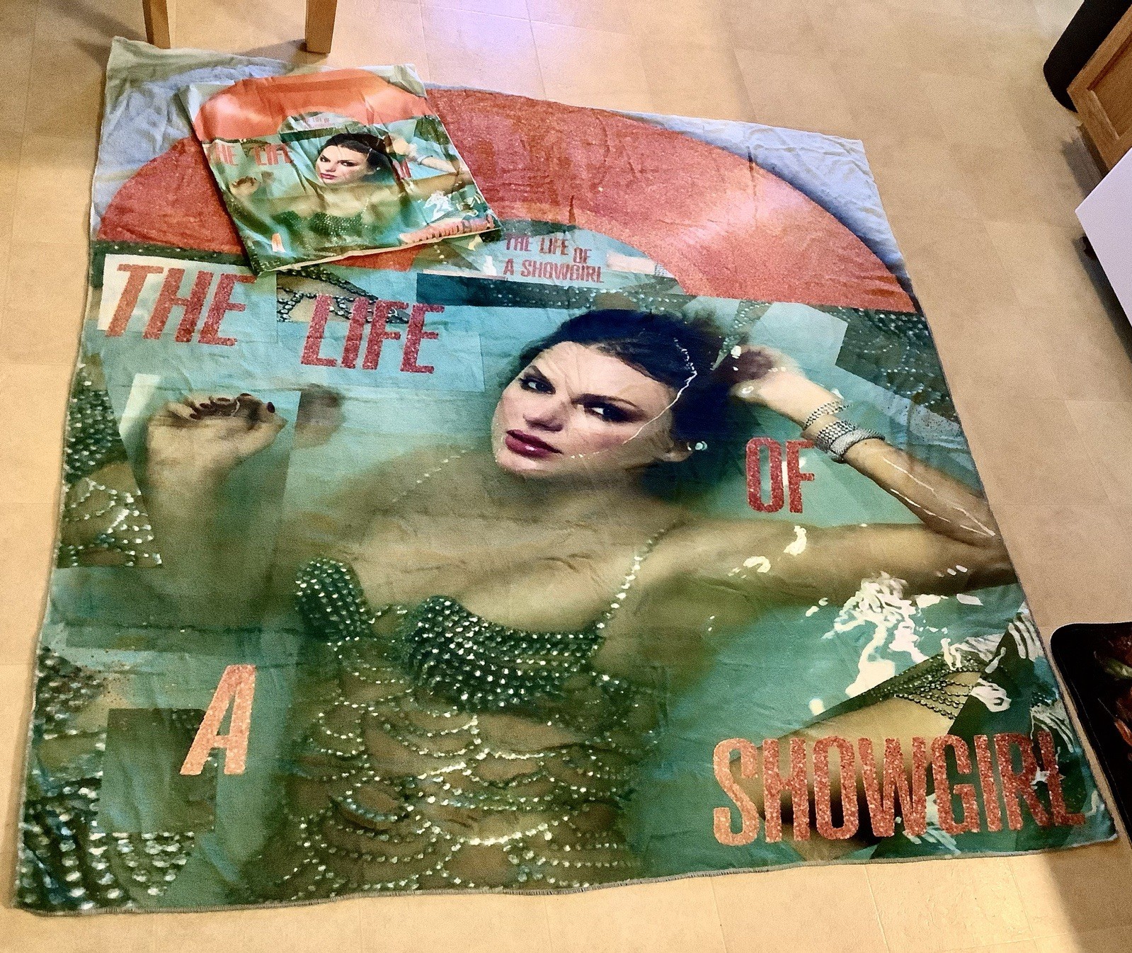 NEW 60” X 60” Taylor Swift Life Of A Showgirl Plush Blanket & Pillow Case Cover