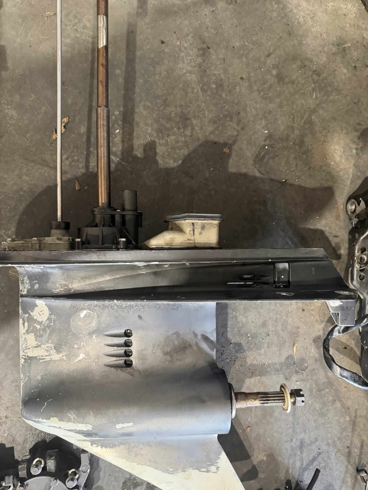 1989 Johnson 110 Lower Unit 20 inch shaft