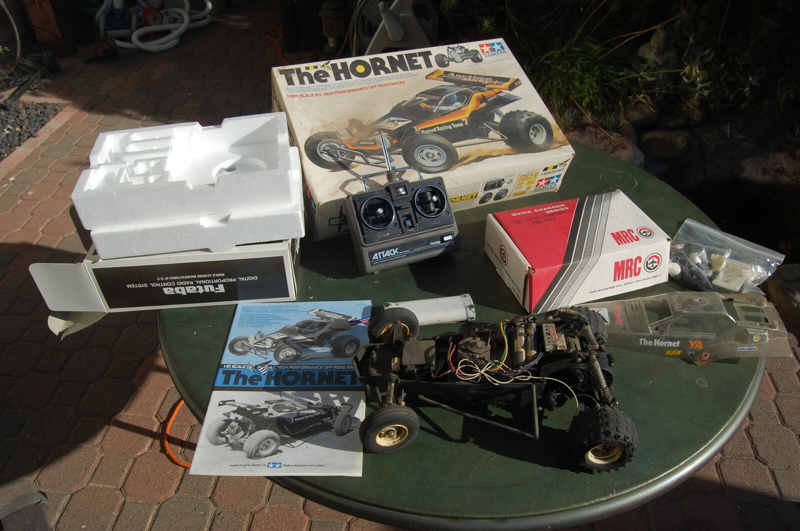 VINTAGE TAMIYA 1/10 R/C THE HORNET Remote Control Buggy for Parts or Restore VINTAGE TAMIYA 1/10 R/C THE HORNET Remote Control Buggy for Parts or Restore