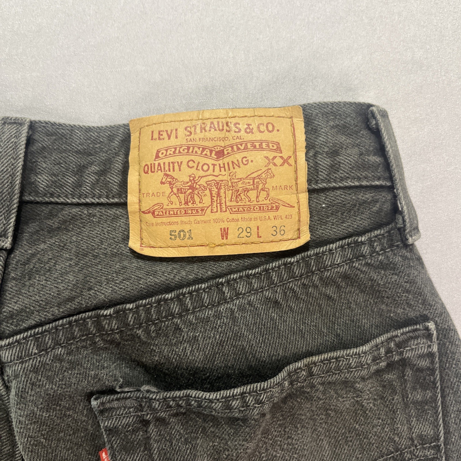 Vintage Levis 501 Black Jeans 1995 Tag 29x36 Meas 28x34 Made in USA Button Fly Vintage Levis 501 Black Jeans 1995 Tag 29x36 Meas 28x34 Made in USA Button Fly