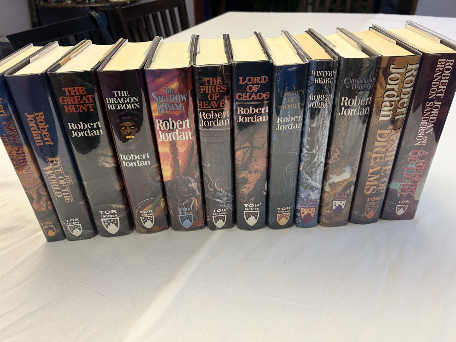Robert Jordan  Wheel Of Time 12 BOOK CLUB Edition Hardcovers