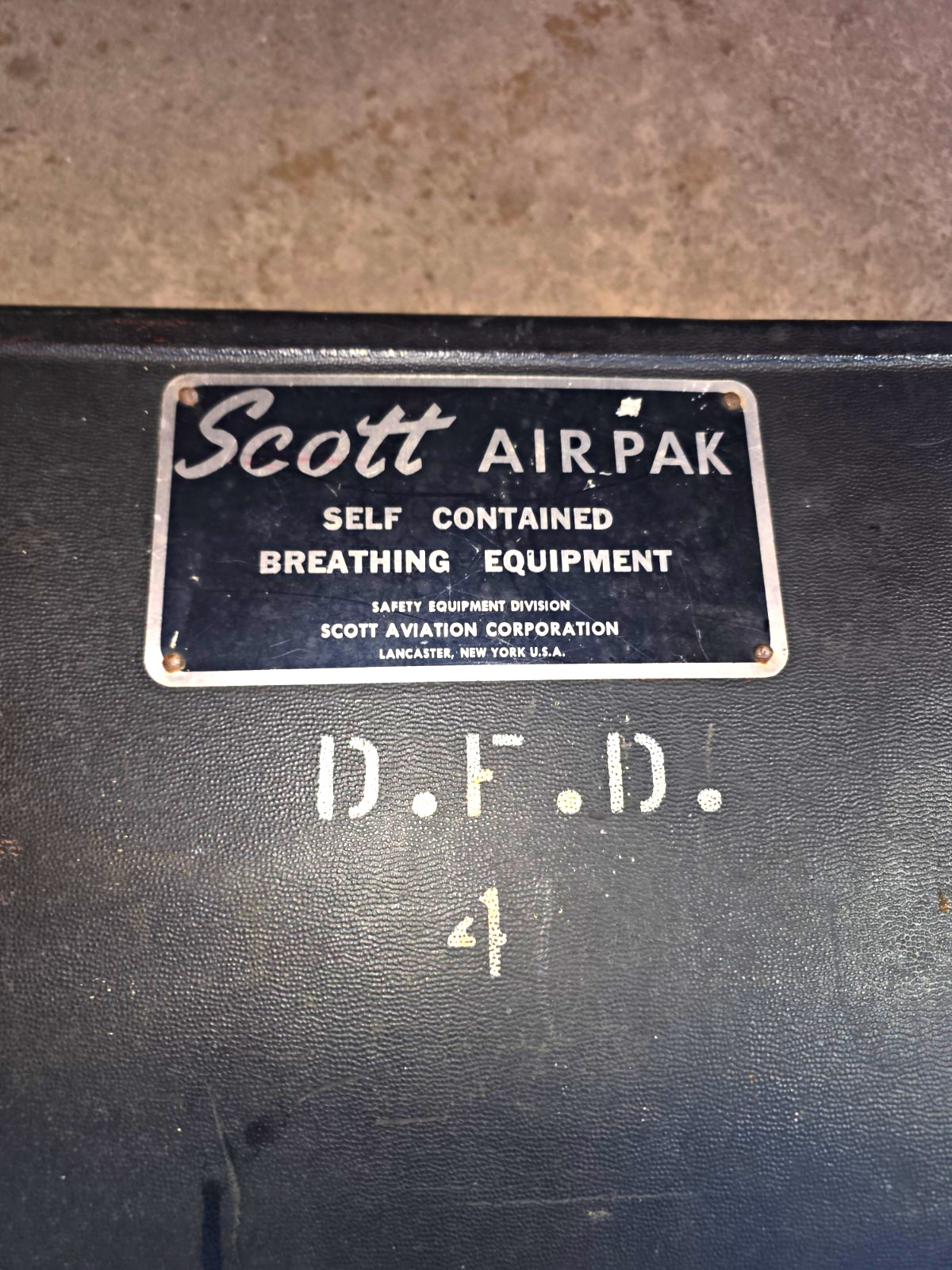 Scott Air Pak. Scott Air Pak.