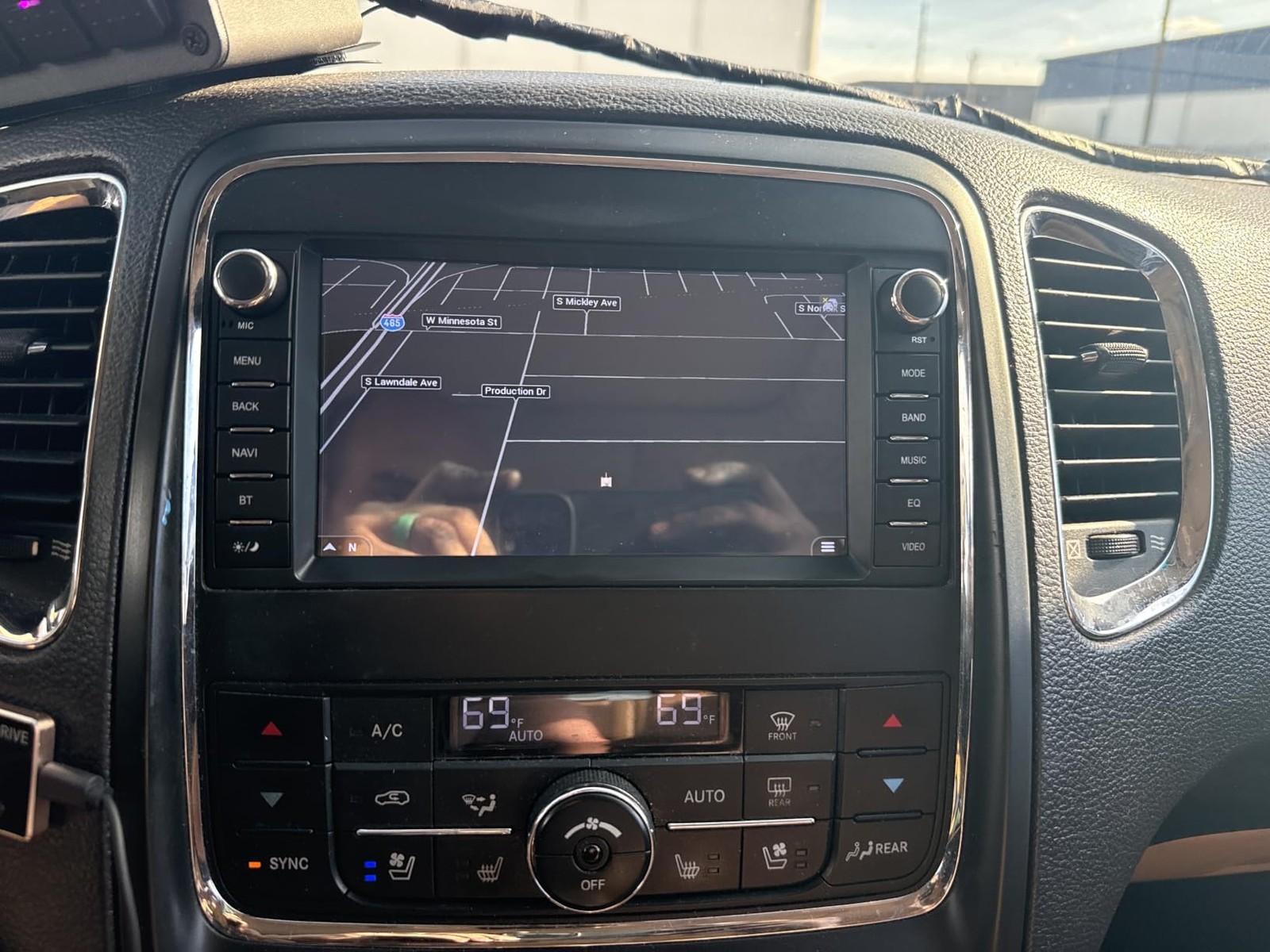 Apple Carplay For 2010-2013 Jeep Grand Cherokee Android 15 Car Stereo Radio GPS