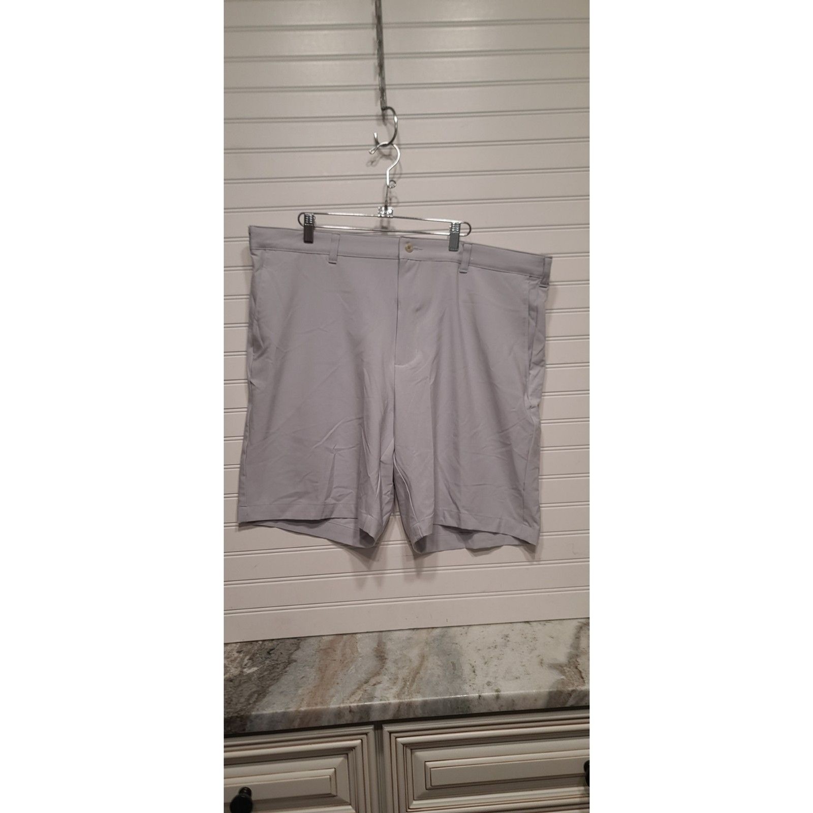 Callaway Mens Gray Golf Shorts Size 40 NWOT RN 98698