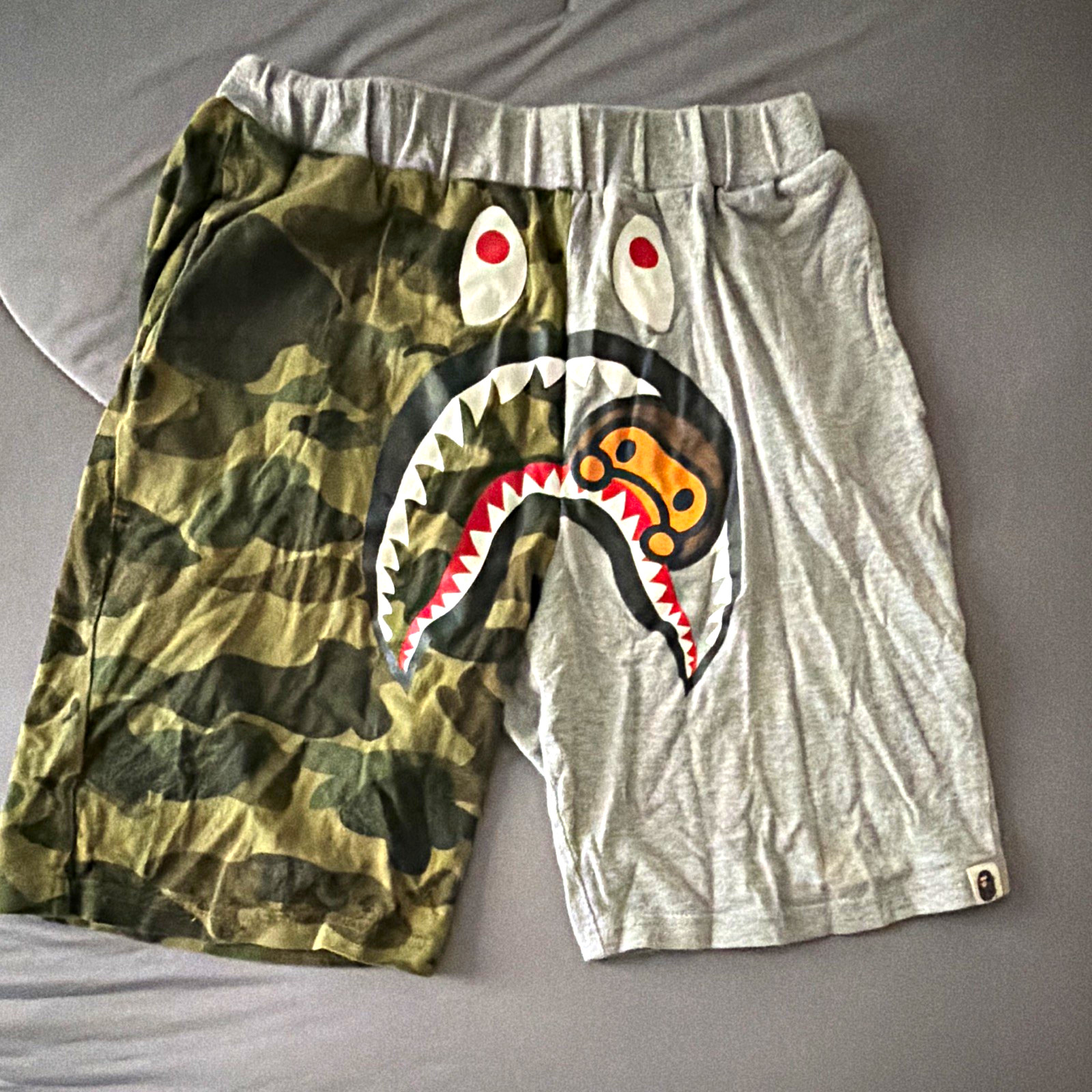 A Bathing Ape BAPE Kids Baby Milo Shark Camo Gray Knit Cotton Shorts Pockets