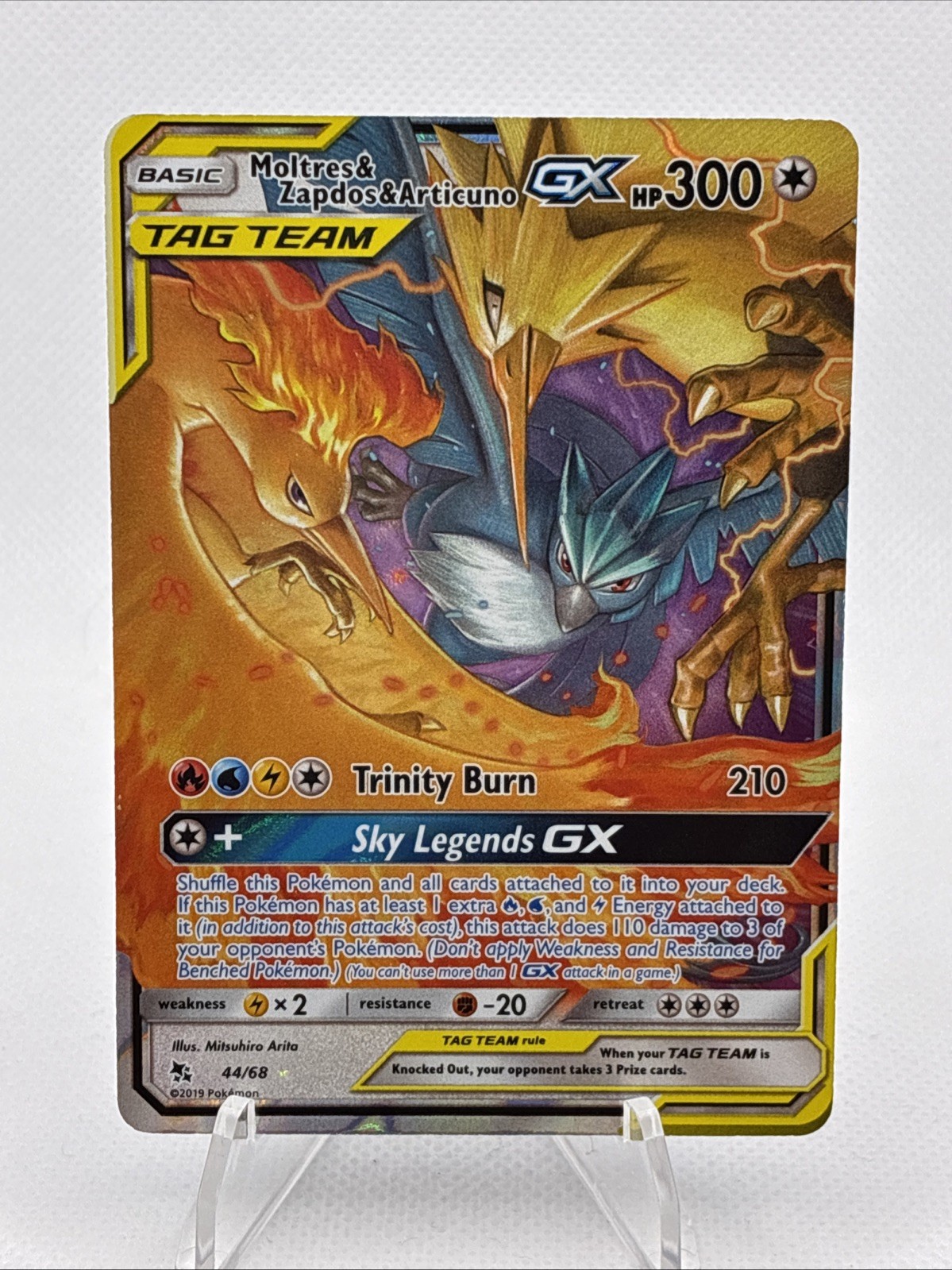 2019 Pokemon SM Hidden Fates Moltres & Zapdos Articuno Tag Team GX #44/68