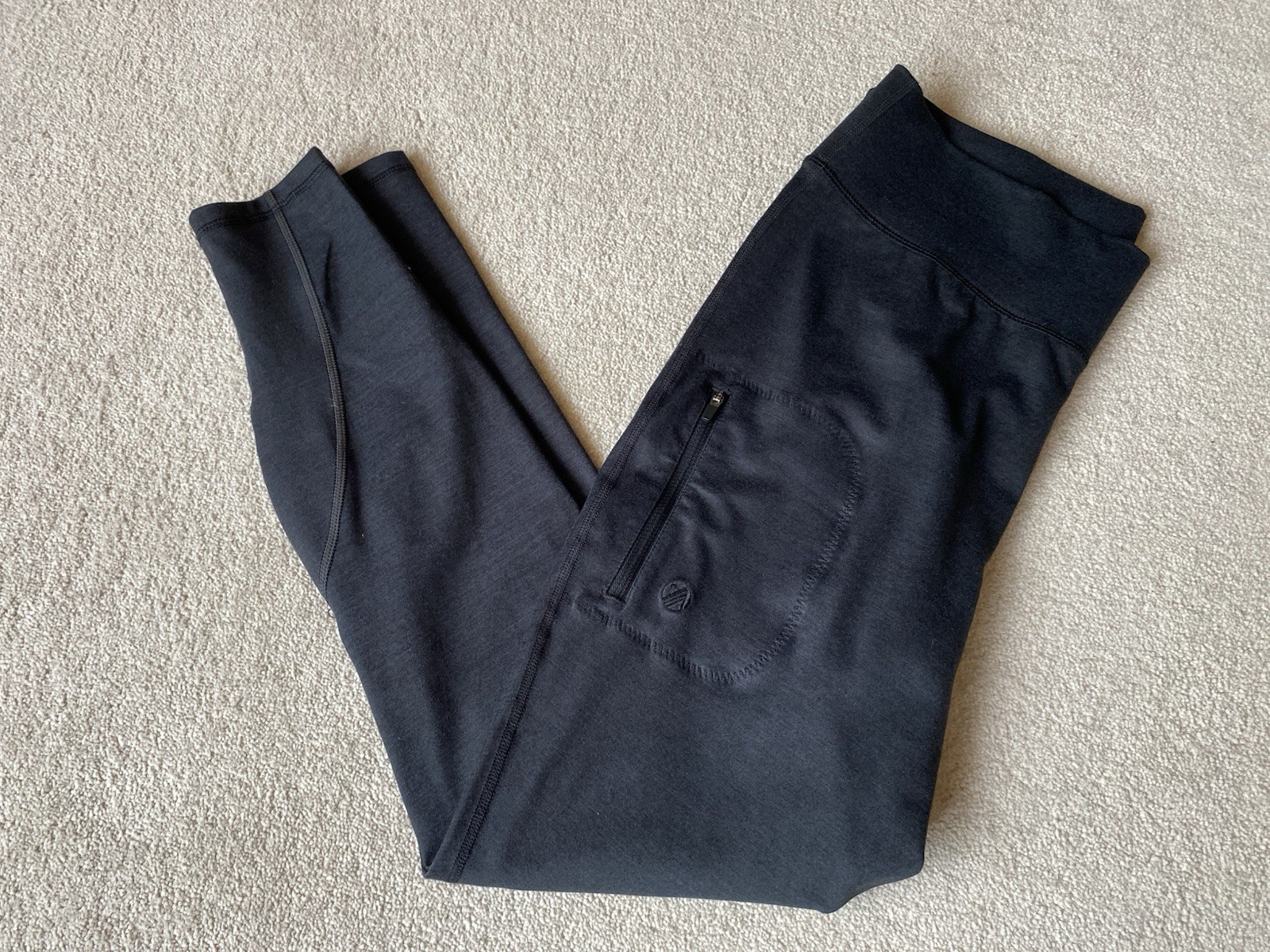 Acai Thermal Leggings Size Large Black Outdoor Stretch Hiking Gym Zip Pocket