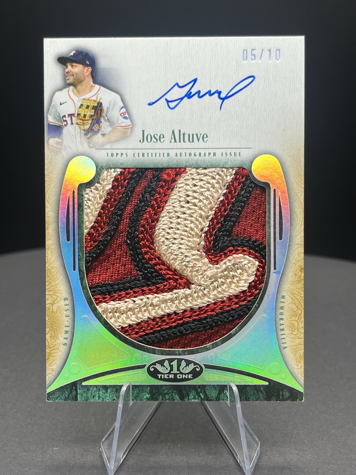 2026 Topps Tier One Jose Altuve /10 Autographed Prodigious Patches #APP-JA 2026 Topps Tier One Jose Altuve /10 Autographed Prodigious Patches #APP-JA