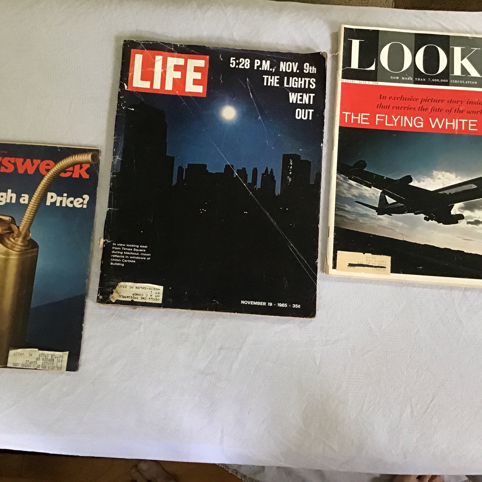 Life November 19, 1965, Look magazines 6/12/1964 Newsweek 1/7/1974 Lot Of Three