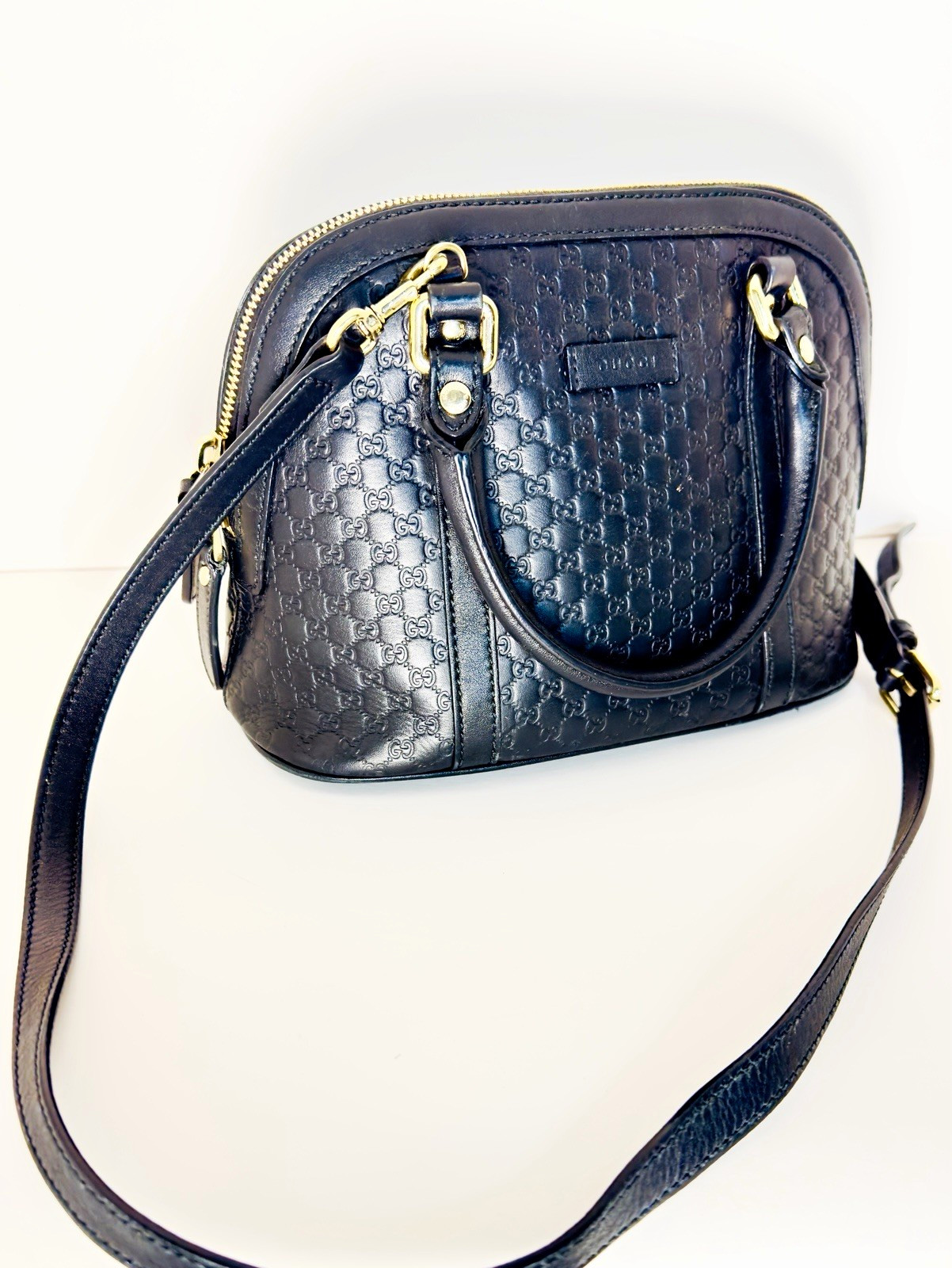 Authentic Gucci Microguccissima Black Dome Satchel Top Handle removable strap