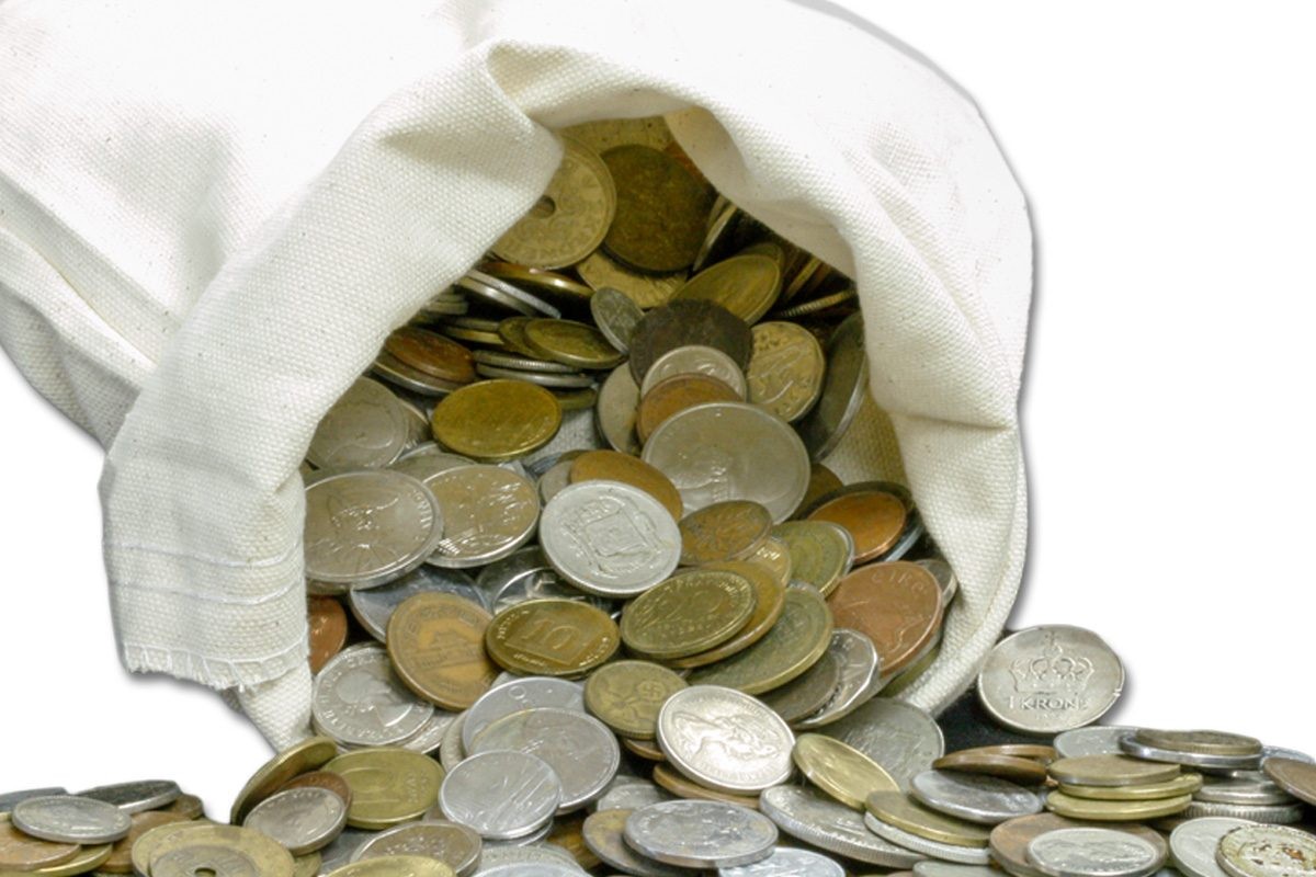 Set of 10 lbs Mixed Circulated Coins Collection for Global Enthusiasts