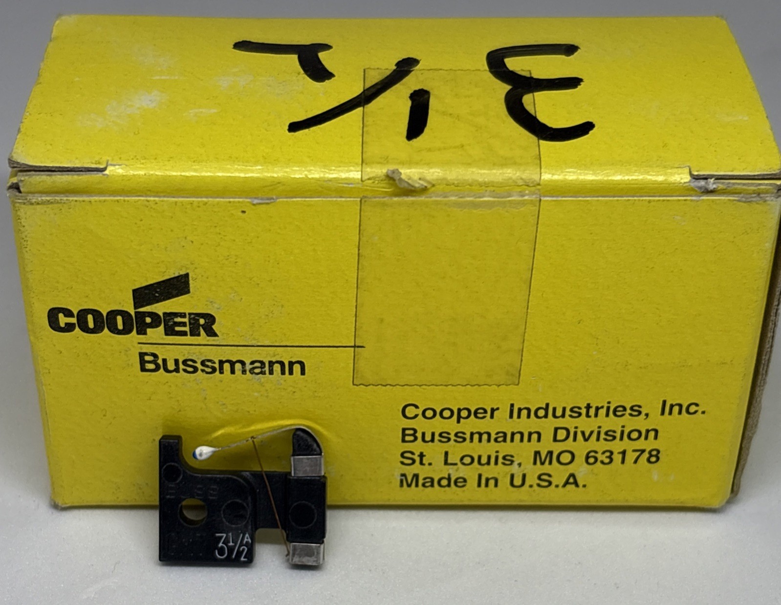 99 Cooper Bussmann BK/GMT-3-1/2A 3.5A Telecom Alarm Indicating Fuses NOS