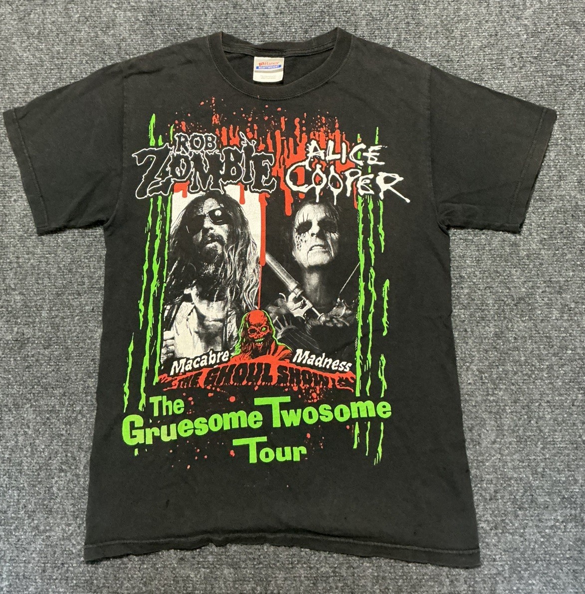 Vintage 2010 Rob Zombie Alice Cooper Gruesome Twosome Tour T-Shirt Sm Vintage 2010 Rob Zombie Alice Cooper Gruesome Twosome Tour T-Shirt Sm
